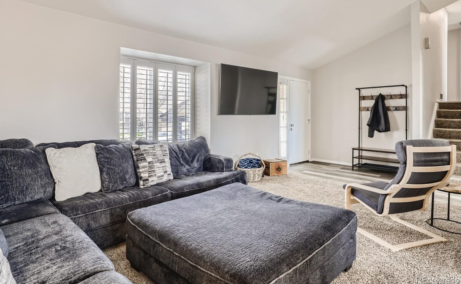 11542 Berry Ave, Littleton CO  80127-1836 exterior