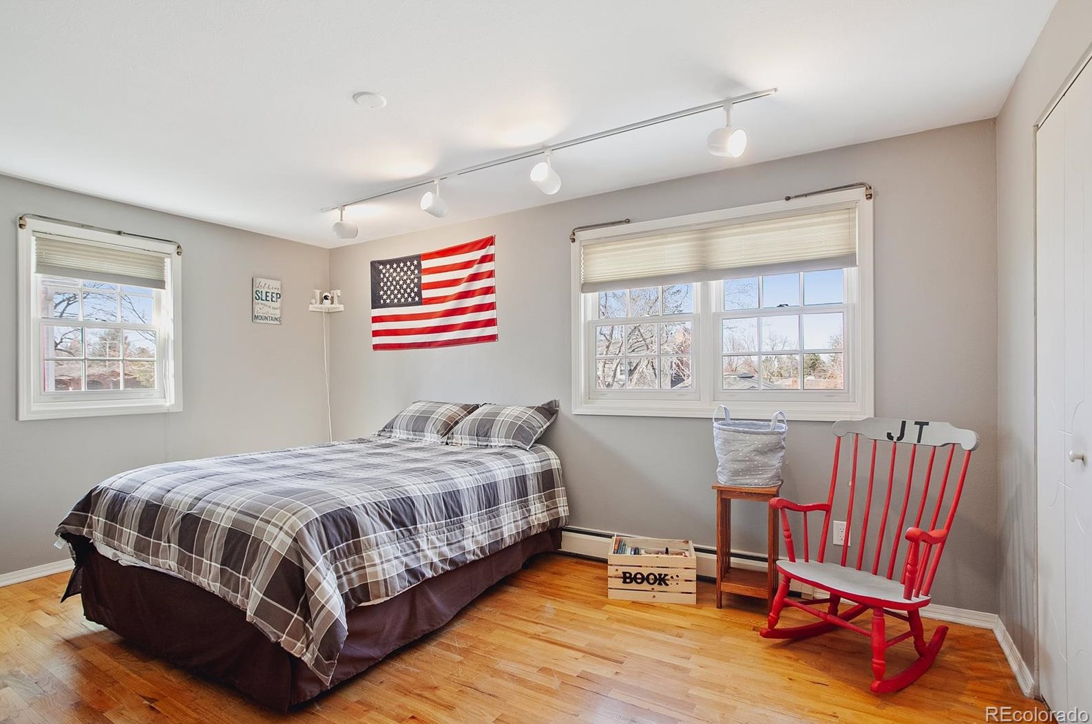 6374 Rowland Ave, Littleton CO 80128-4578 exterior