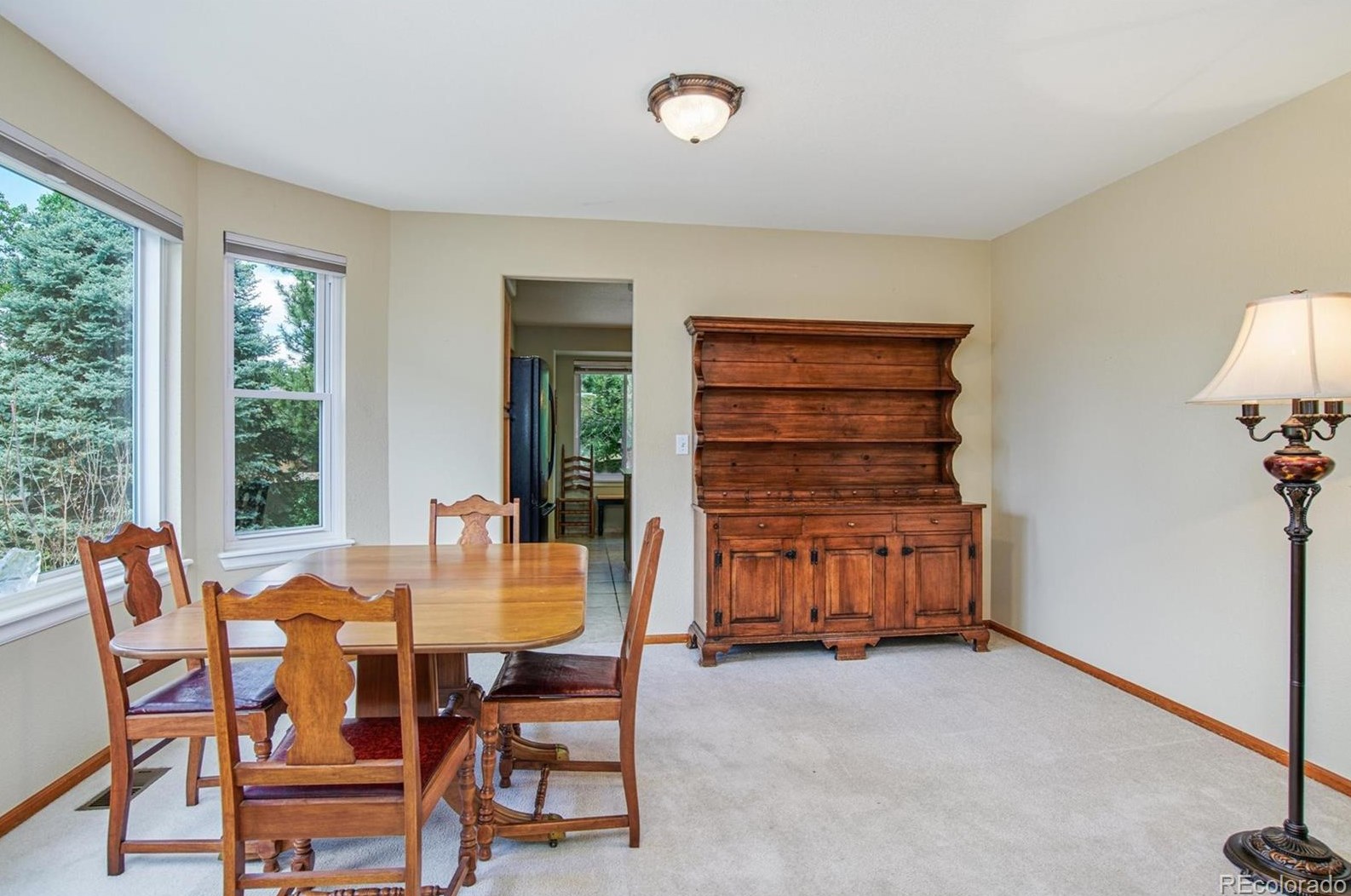 10039 Silver Maple Rd, Littleton CO 80129-5460 exterior