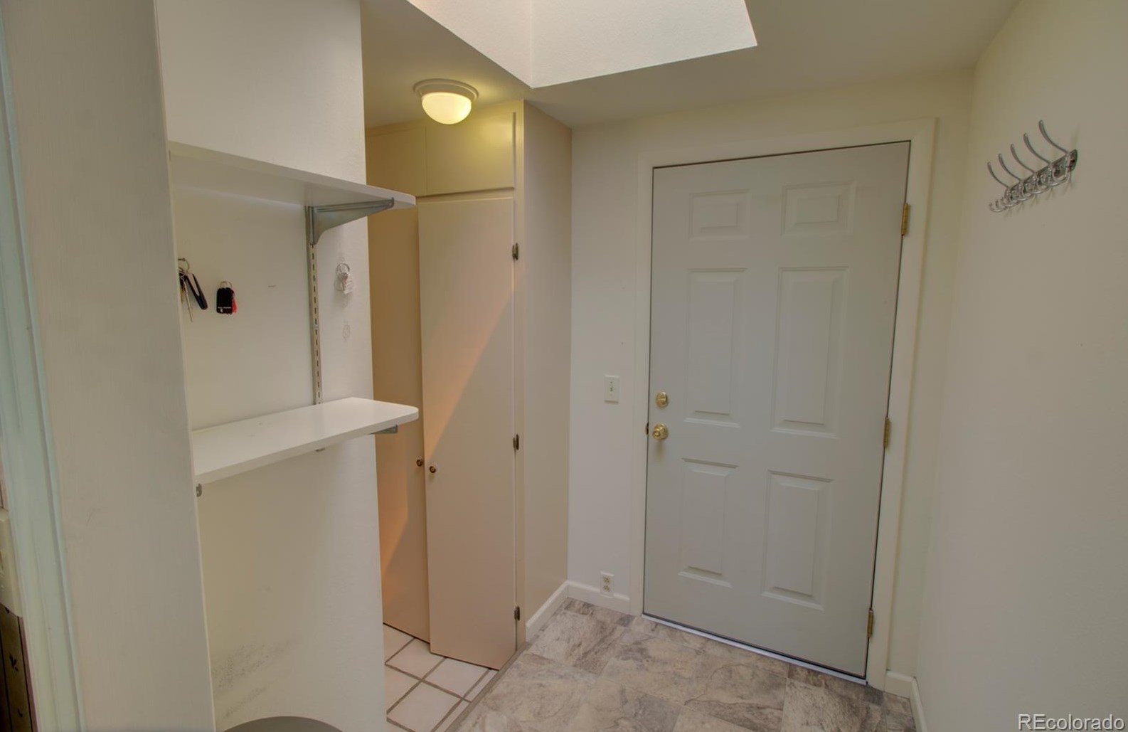 2 Bellwood Dr, Alamosa CO 81101-2438 exterior