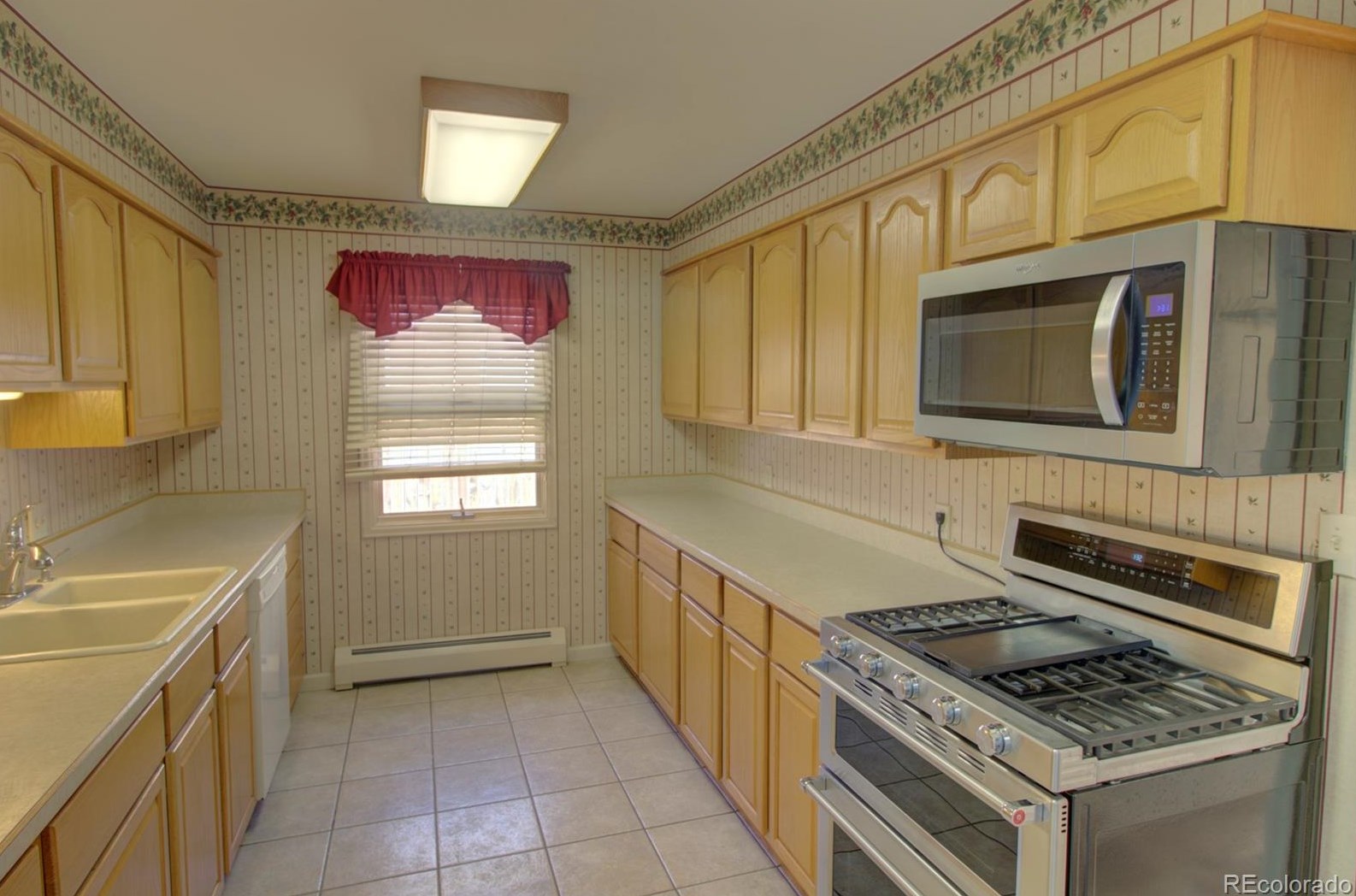 2 Bellwood Dr, Alamosa CO 81101-2438 exterior