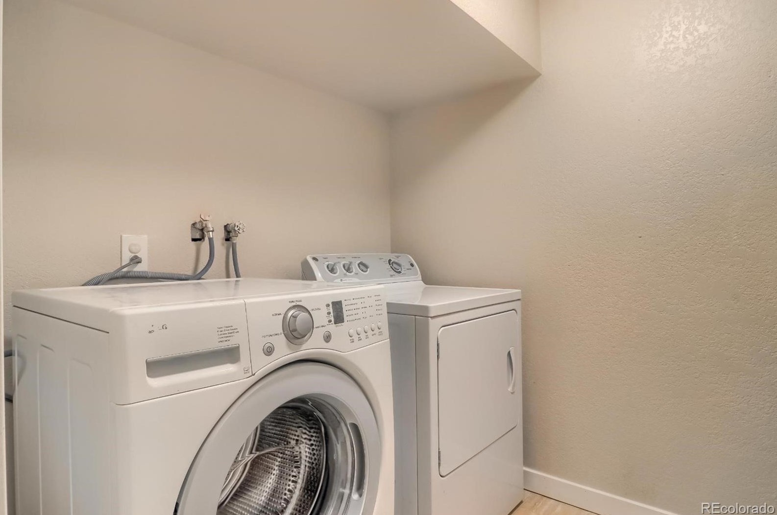 8240 Jay Cir, Arvada CO  80003-1729 exterior