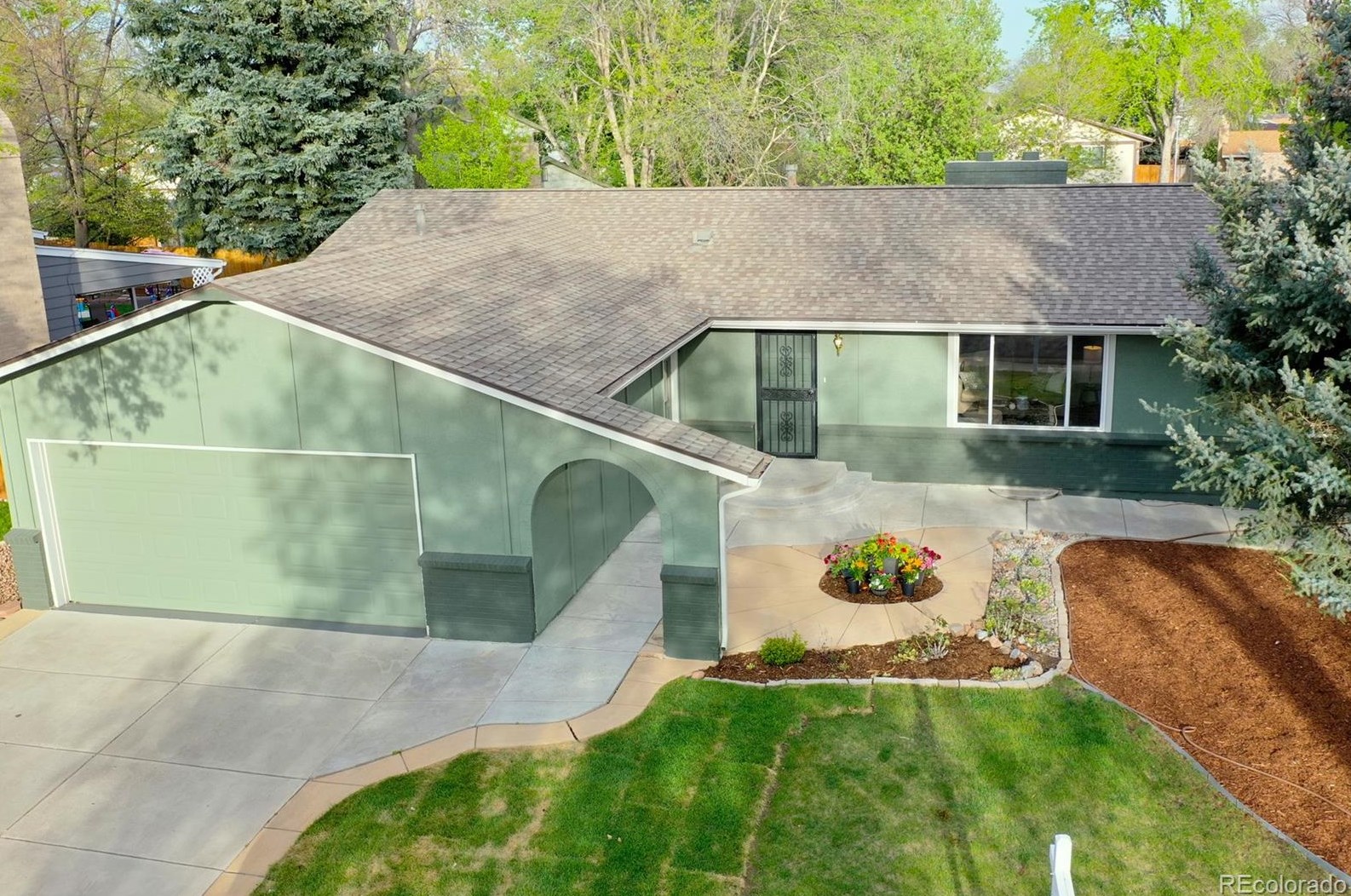 8240 Jay Cir, Arvada CO  80003-1729 exterior