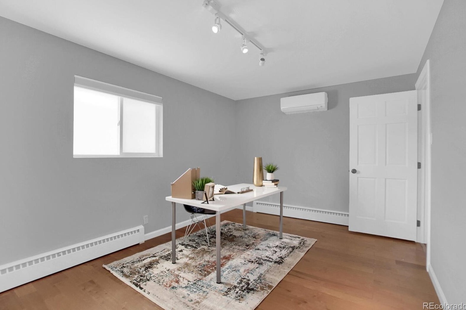 5855 Cherokee St, Littleton CO 80120-2340 exterior