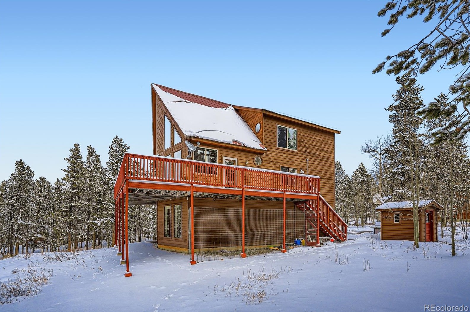 902 Karlann Dr, Arvada CO  80422-4067 exterior