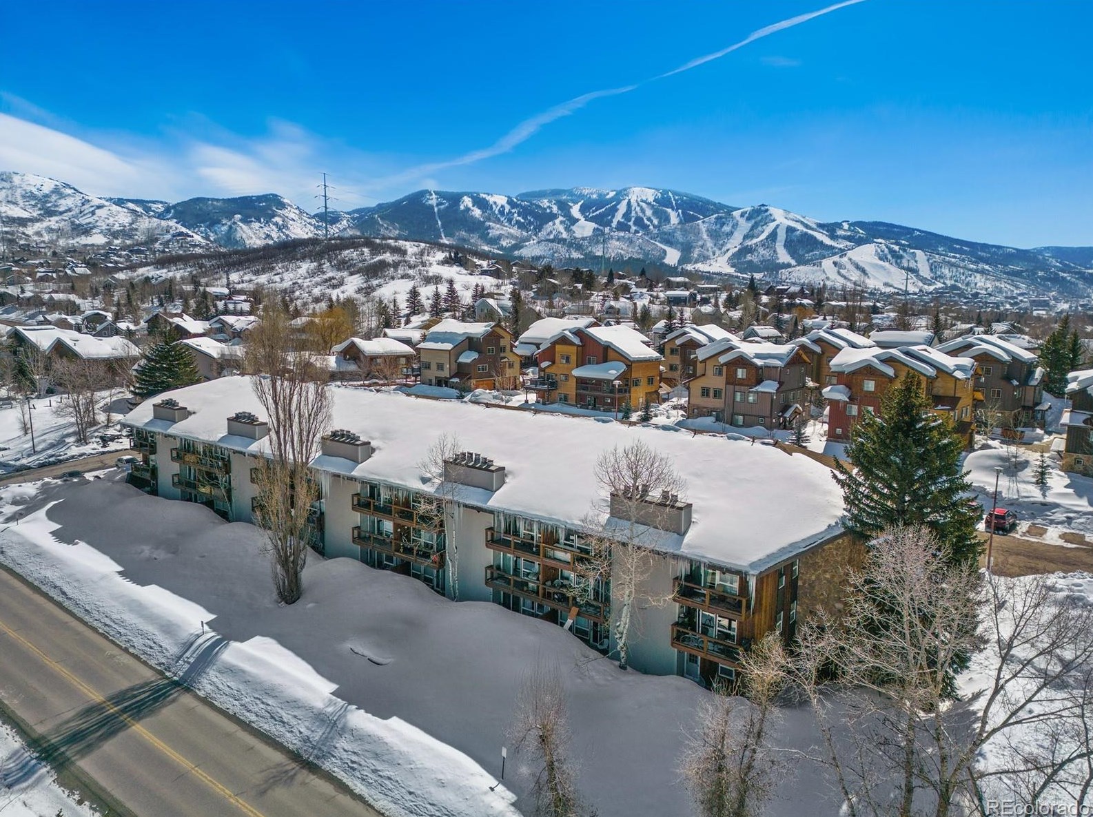 465 Tamarack Dr, Steamboat Springs CO  80487-3087 exterior