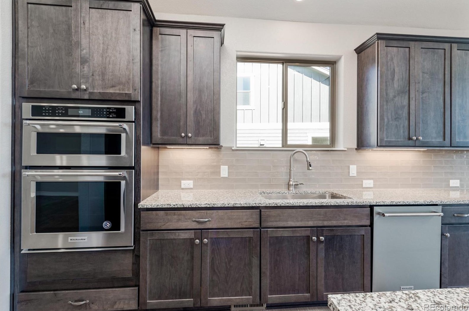 9761 Crystal Lk Dr, Littleton CO 80125 exterior