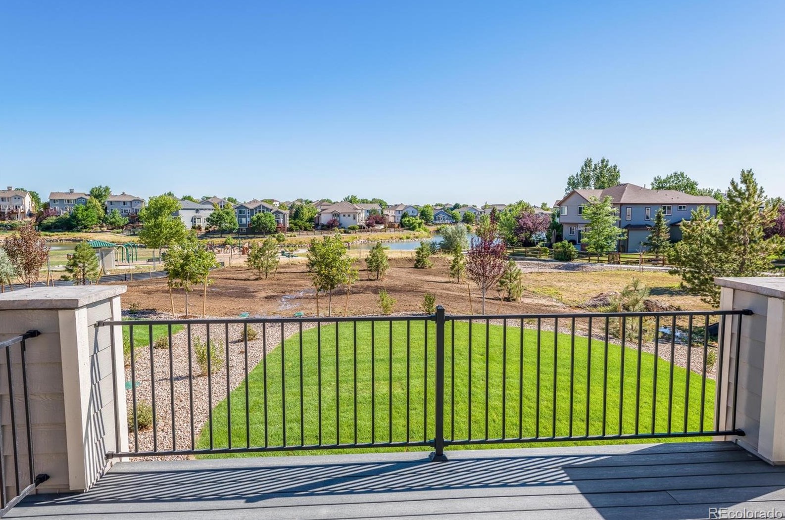 9761 Crystal Lk Dr, Littleton CO 80125 exterior