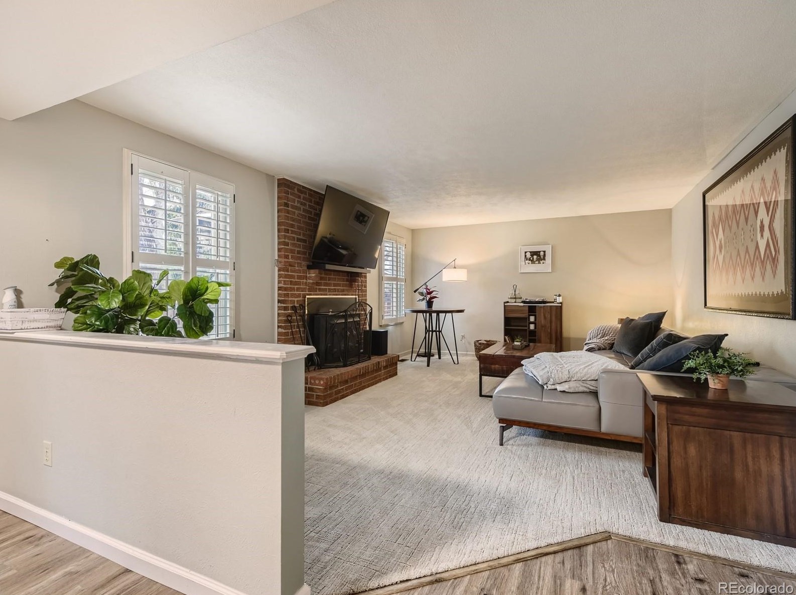 8916 Geddes Pl, Littleton CO  80128-4109 exterior