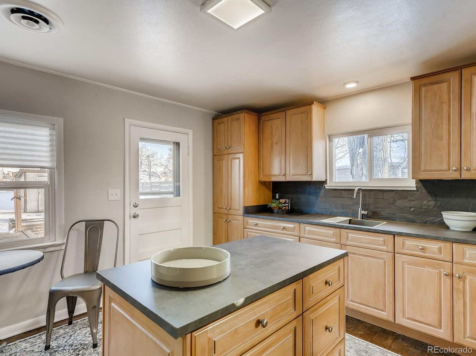 5290 Balsam St, Arvada CO  80002-3516 exterior