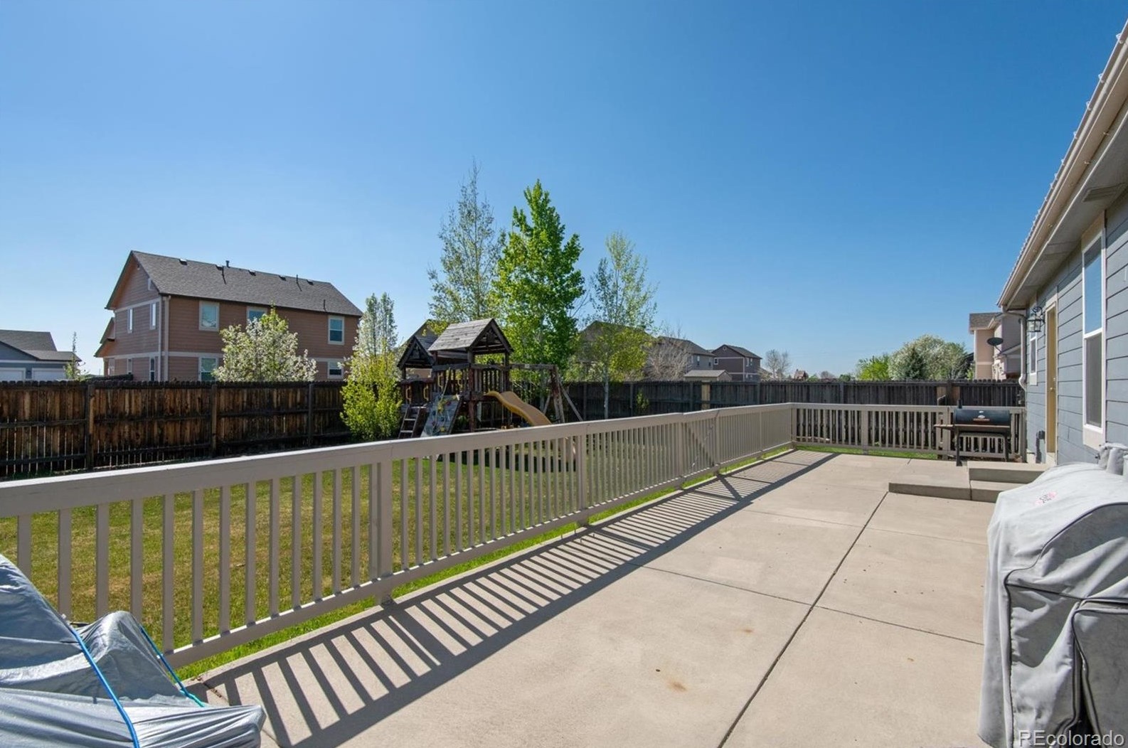 1884 Asoka St, Strasburg CO  80136-7708 exterior