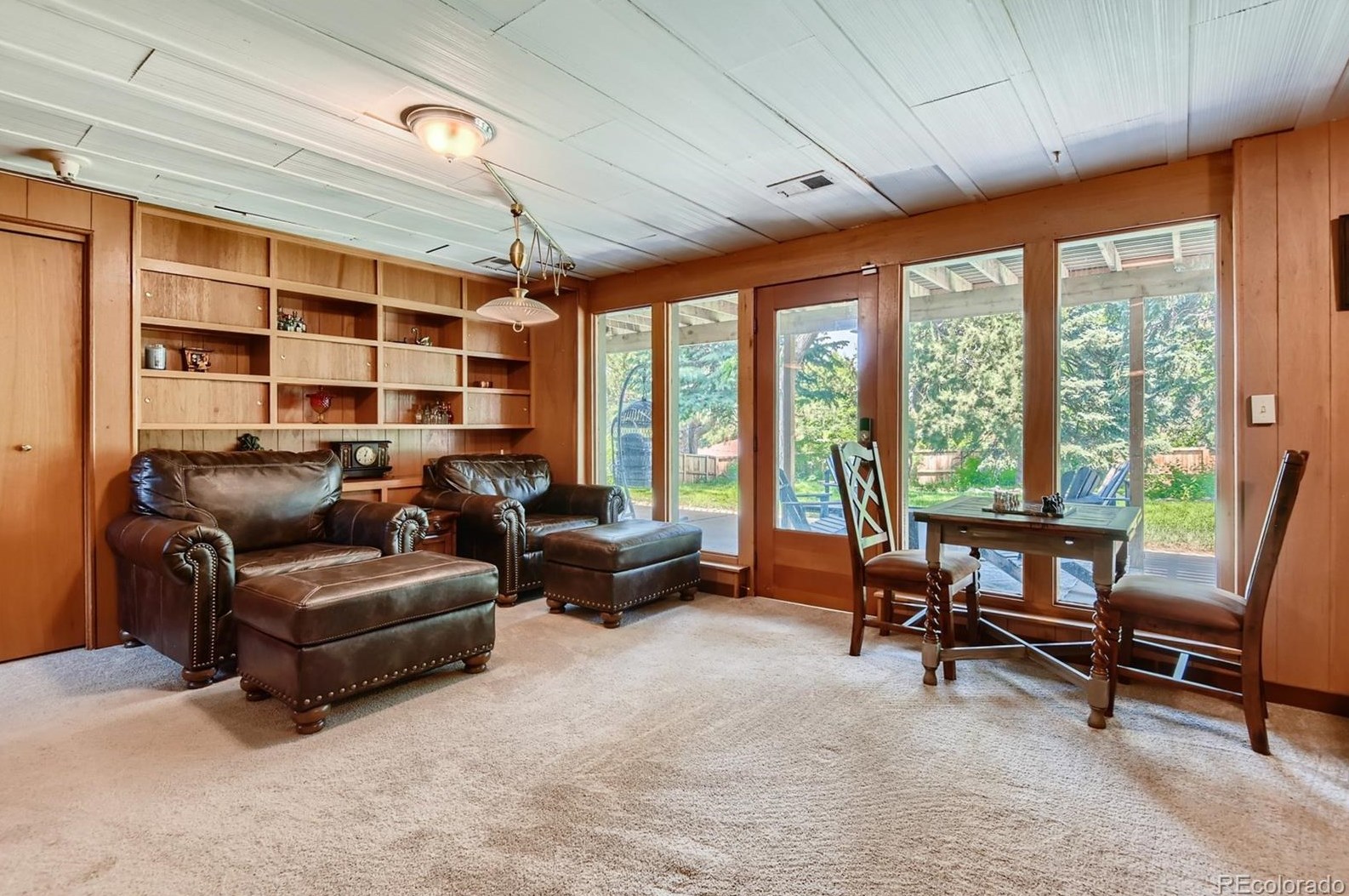 245 Delaware Cir, Littleton CO 80120-4224 exterior