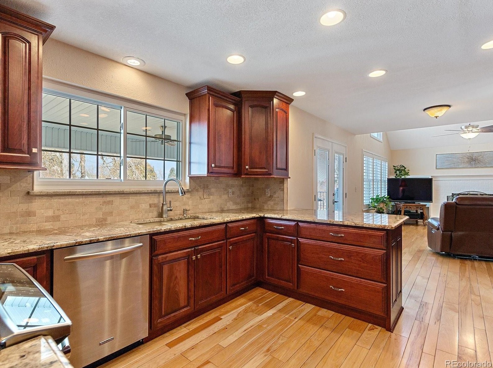 6571 Calhoun Pl, Littleton CO 80123-3520 exterior