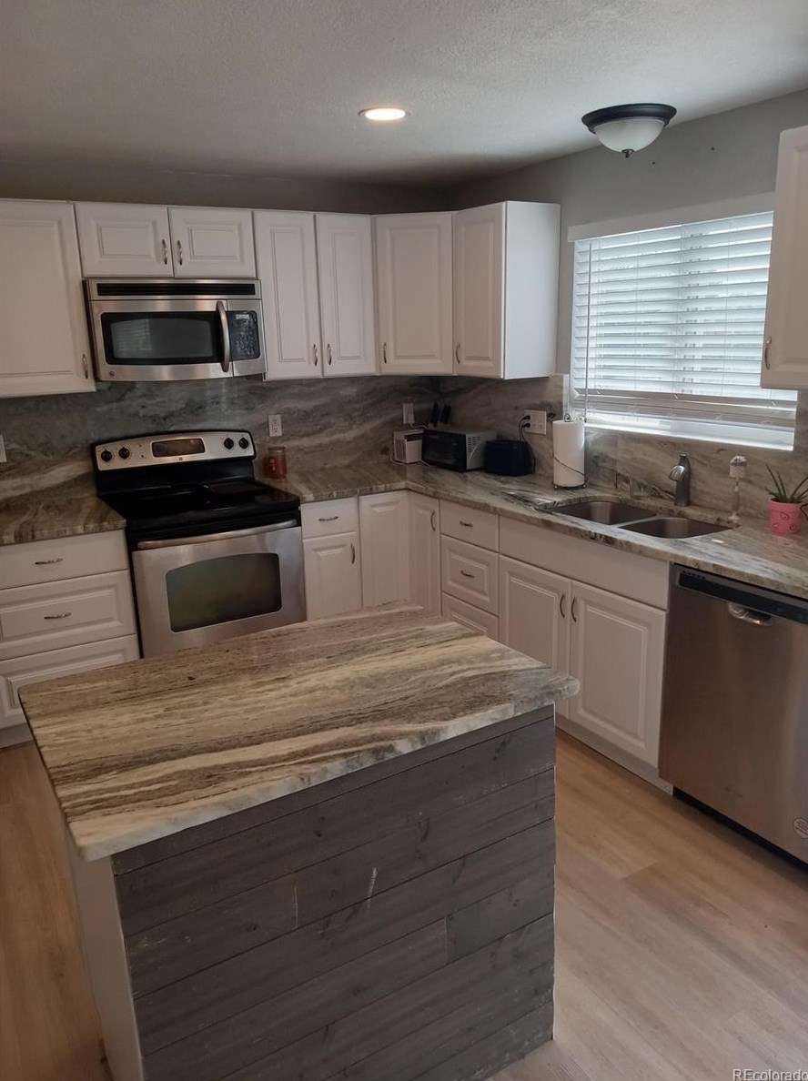 5903 Quatar Ct, Aurora CO  80015-5015 exterior