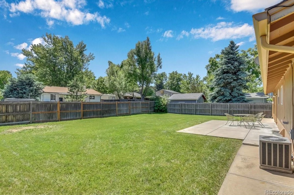 7482 Otis St, Arvada CO  80002-3836 exterior