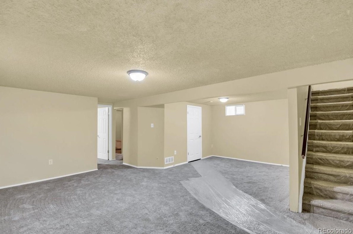 7482 Otis St, Arvada CO  80002-3836 exterior