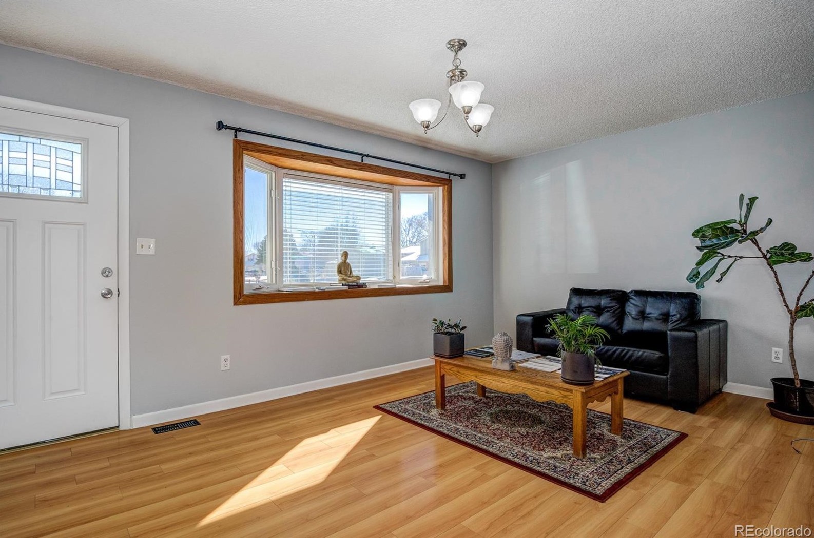 6570 Grand Valley Dr, Colorado Springs CO 80911-9689 exterior