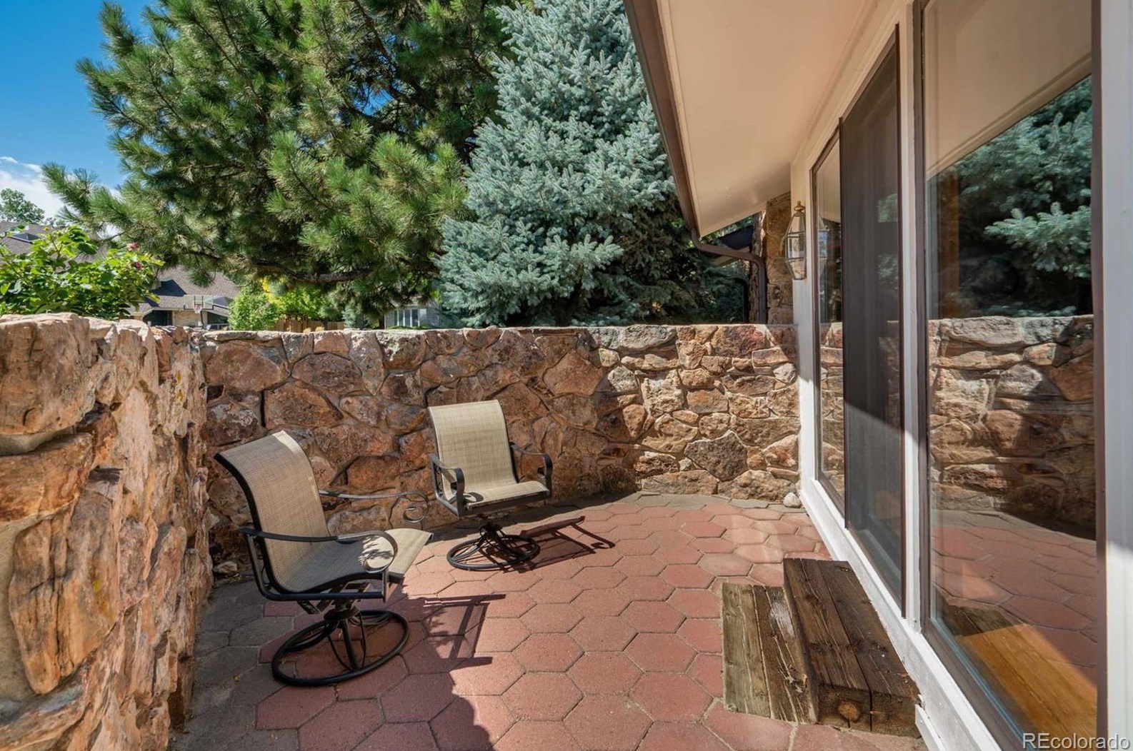 5439 Long Pl, Littleton CO 80122-3020 exterior