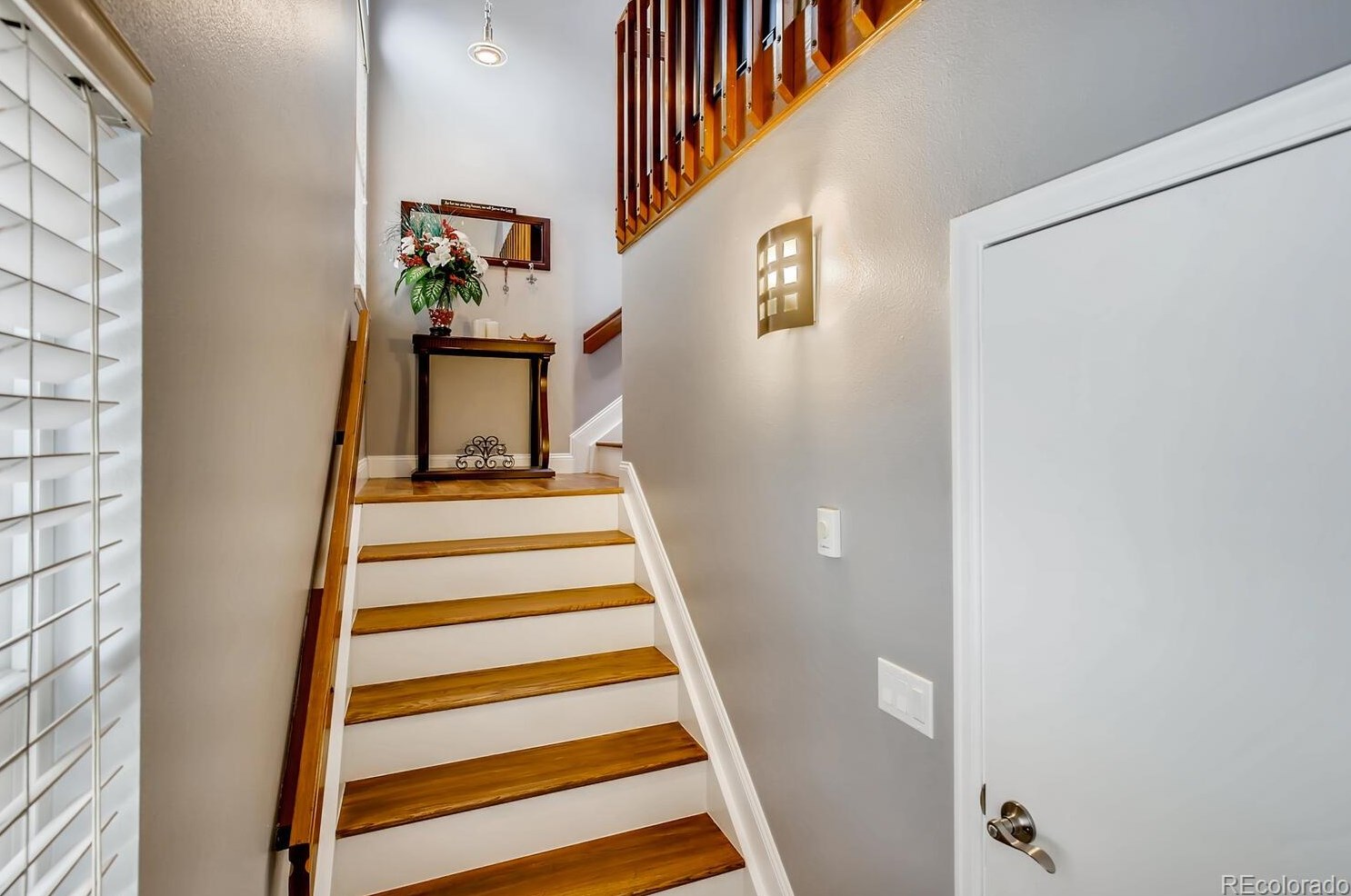 9304 Miles Dr, Littleton CO 80124-3092 exterior