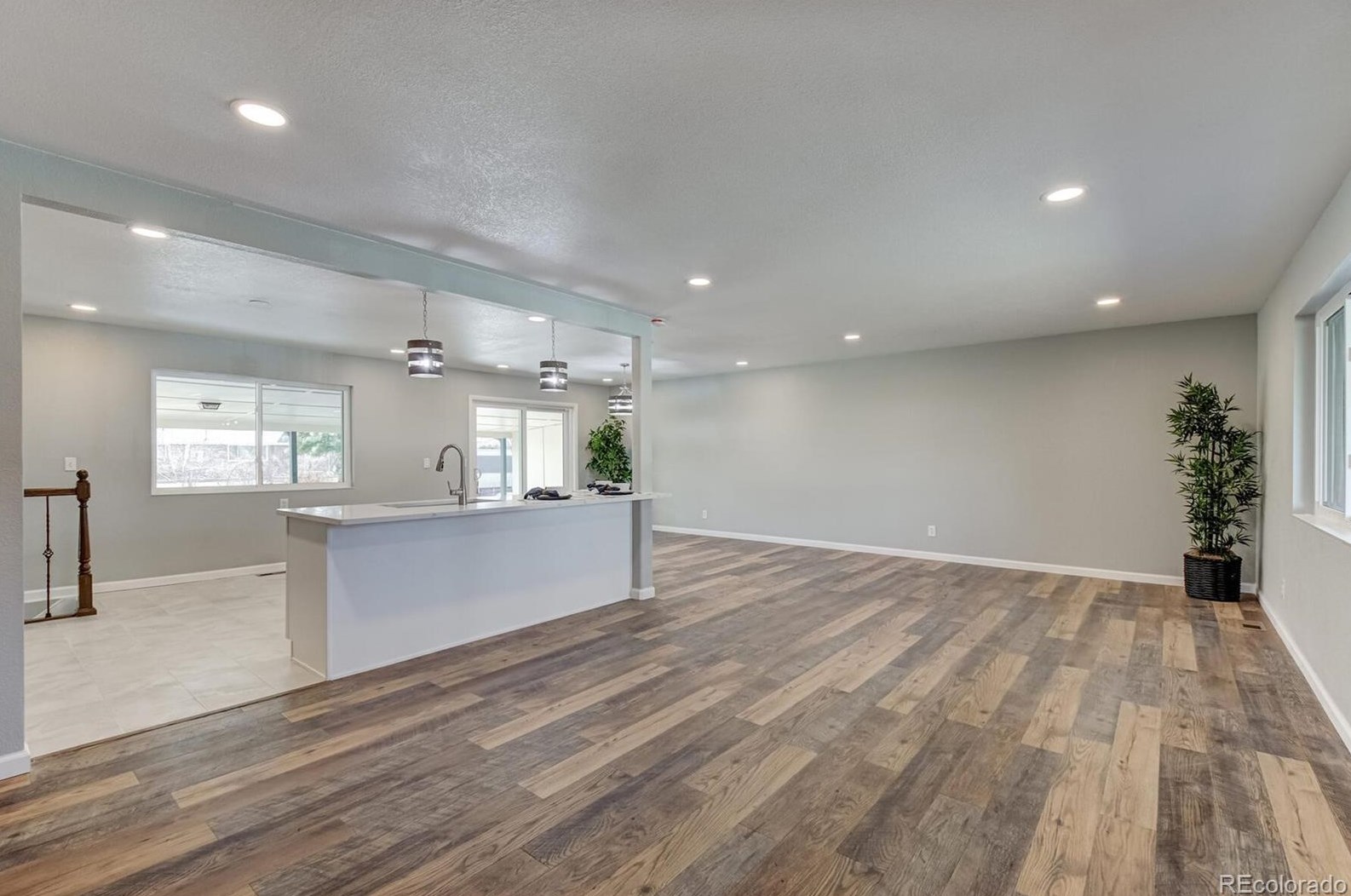 6367 Lafayette Pl, Littleton CO  80121-2548 exterior