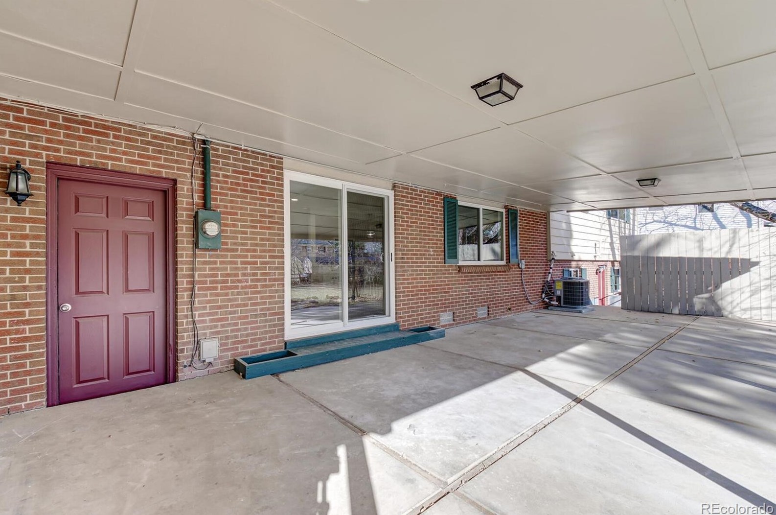 6367 Lafayette Pl, Littleton CO  80121-2548 exterior