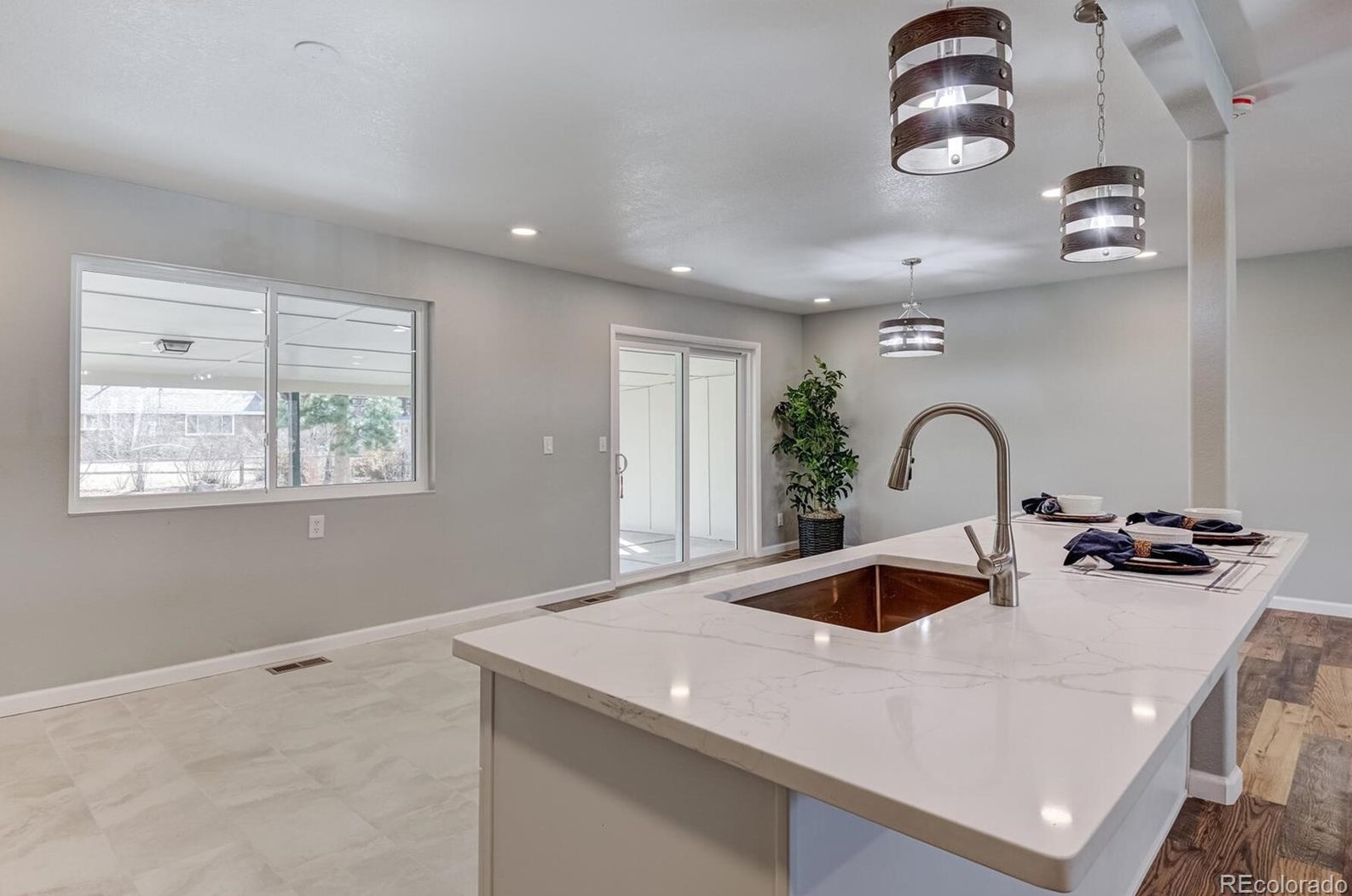 6367 Lafayette Pl, Littleton CO  80121-2548 exterior