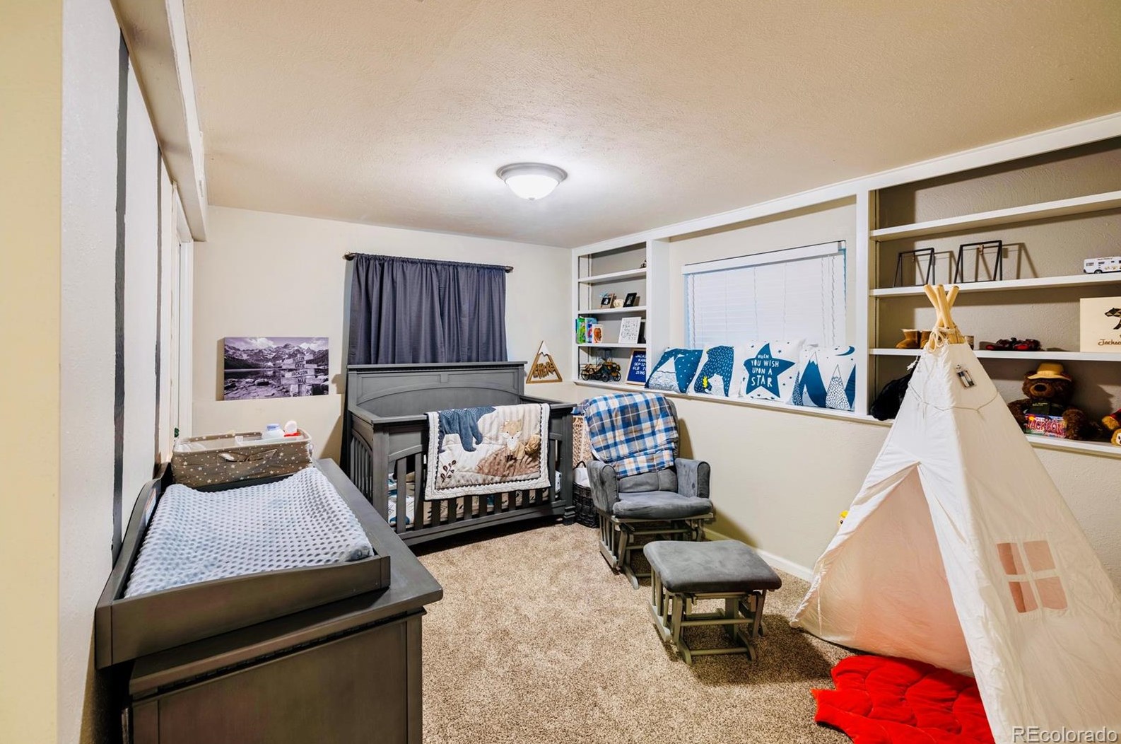 8253 Depew Way, Arvada CO  80003-1819 exterior