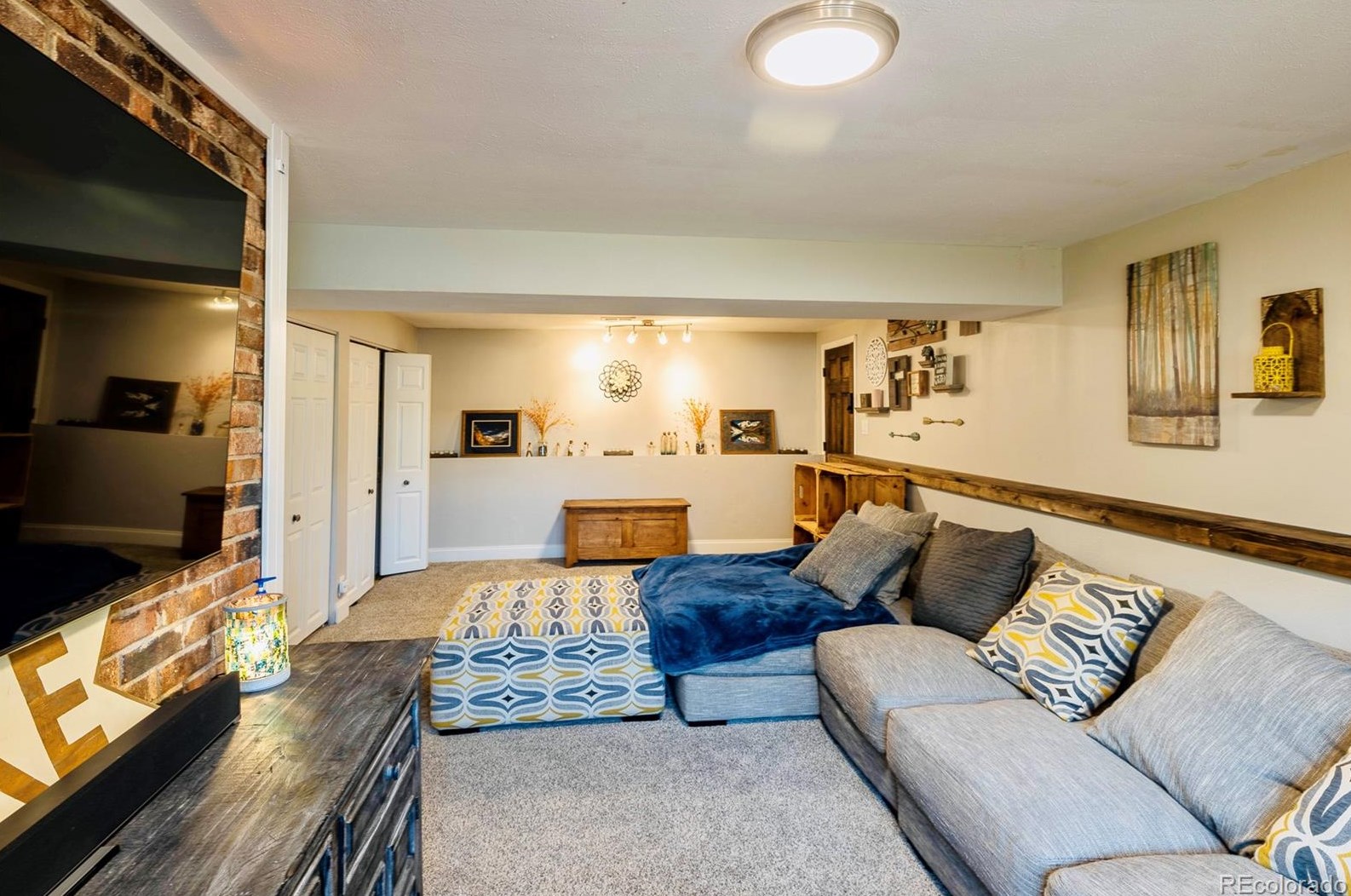 8253 Depew Way, Arvada CO  80003-1819 exterior