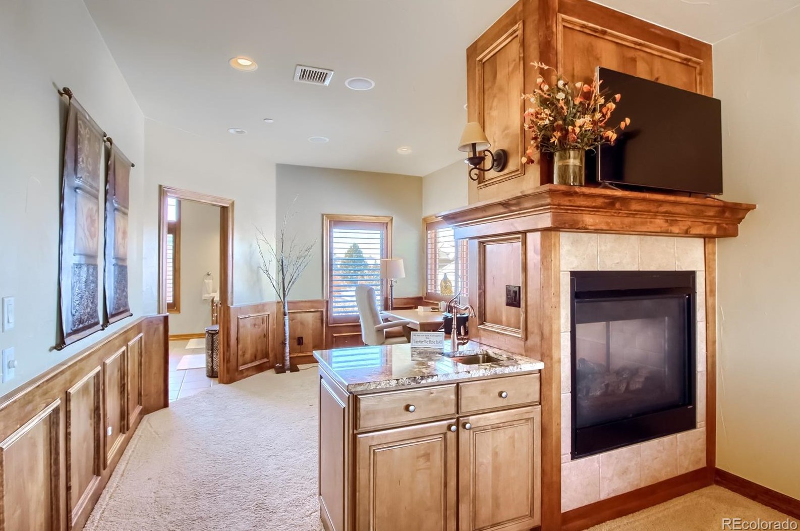 6875 Twisted Oak Dr, Castle Rock CO 80108-8162 exterior