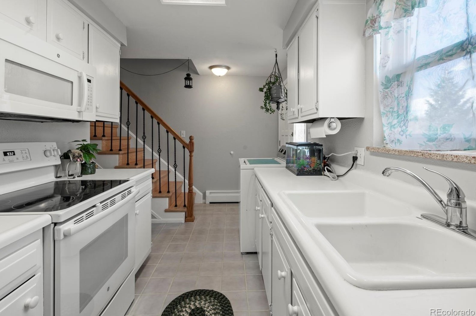 5810 Urban St, Arvada CO  80004-4248 exterior