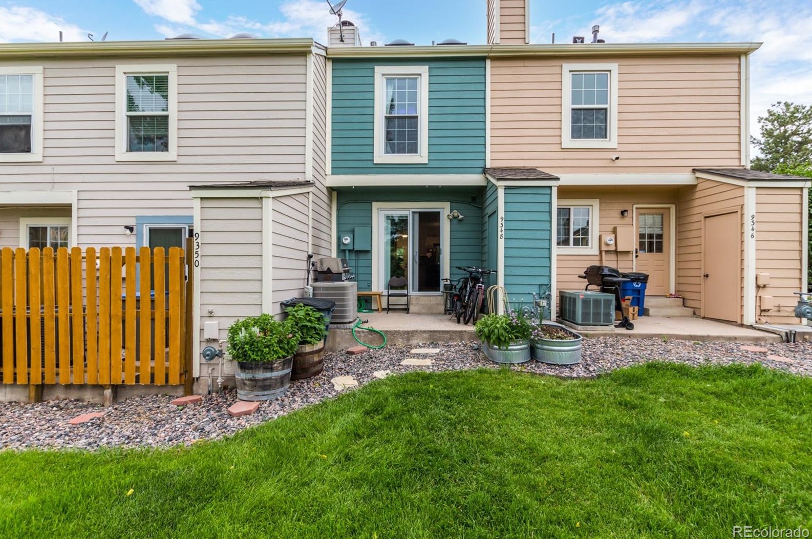 9348 Ontario Dr, Littleton CO  80128-4032 exterior