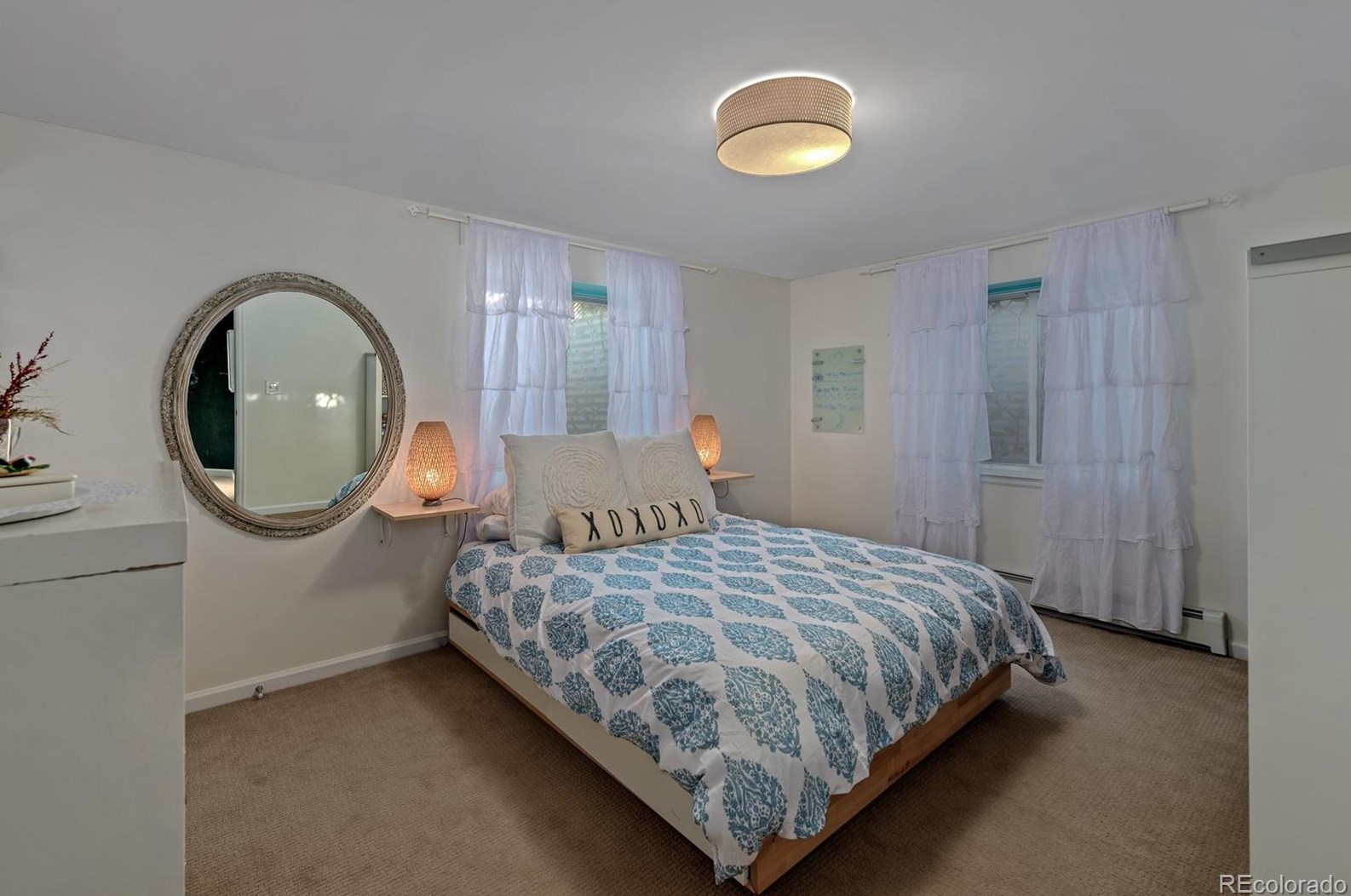 945 Front Range Rd, Littleton CO 80120-4005 exterior