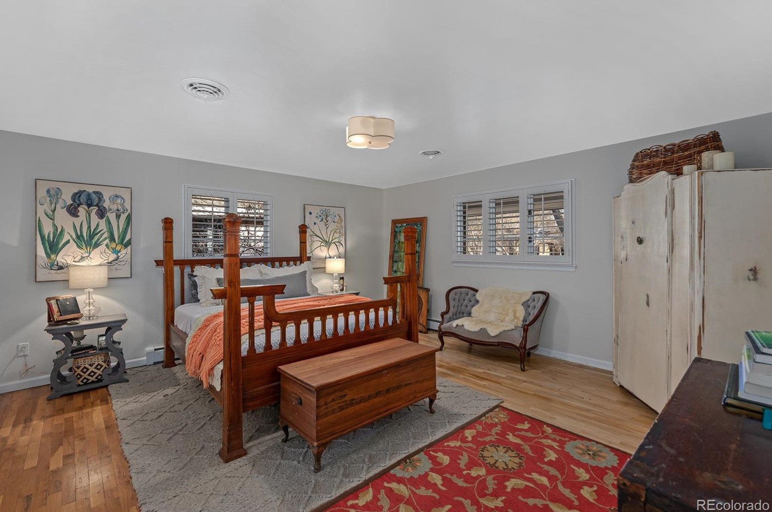 945 Front Range Rd, Littleton CO 80120-4005 exterior