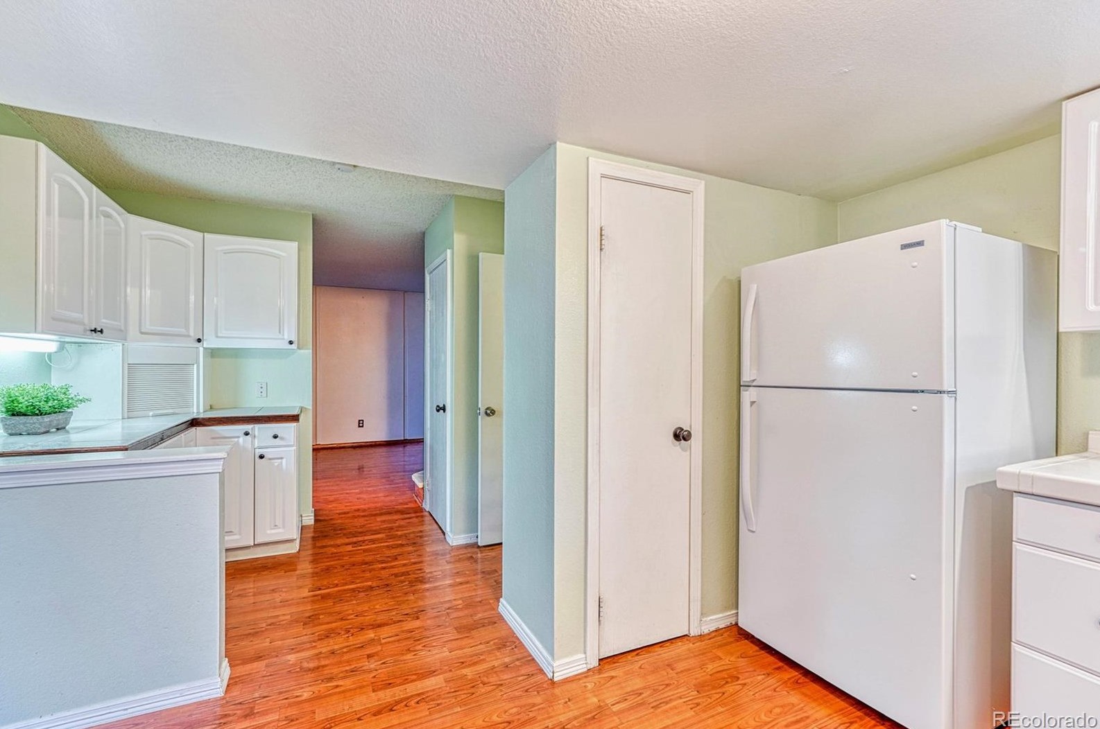 7835 Kyle Way, Littleton CO 80125-8929 exterior