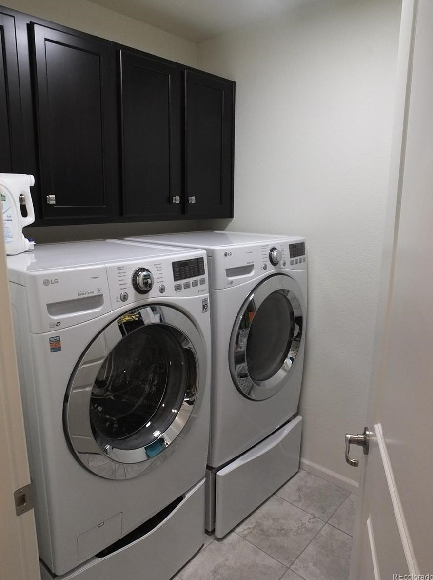 14772 Poundstone Dr, Aurora CO 80015-4230 exterior