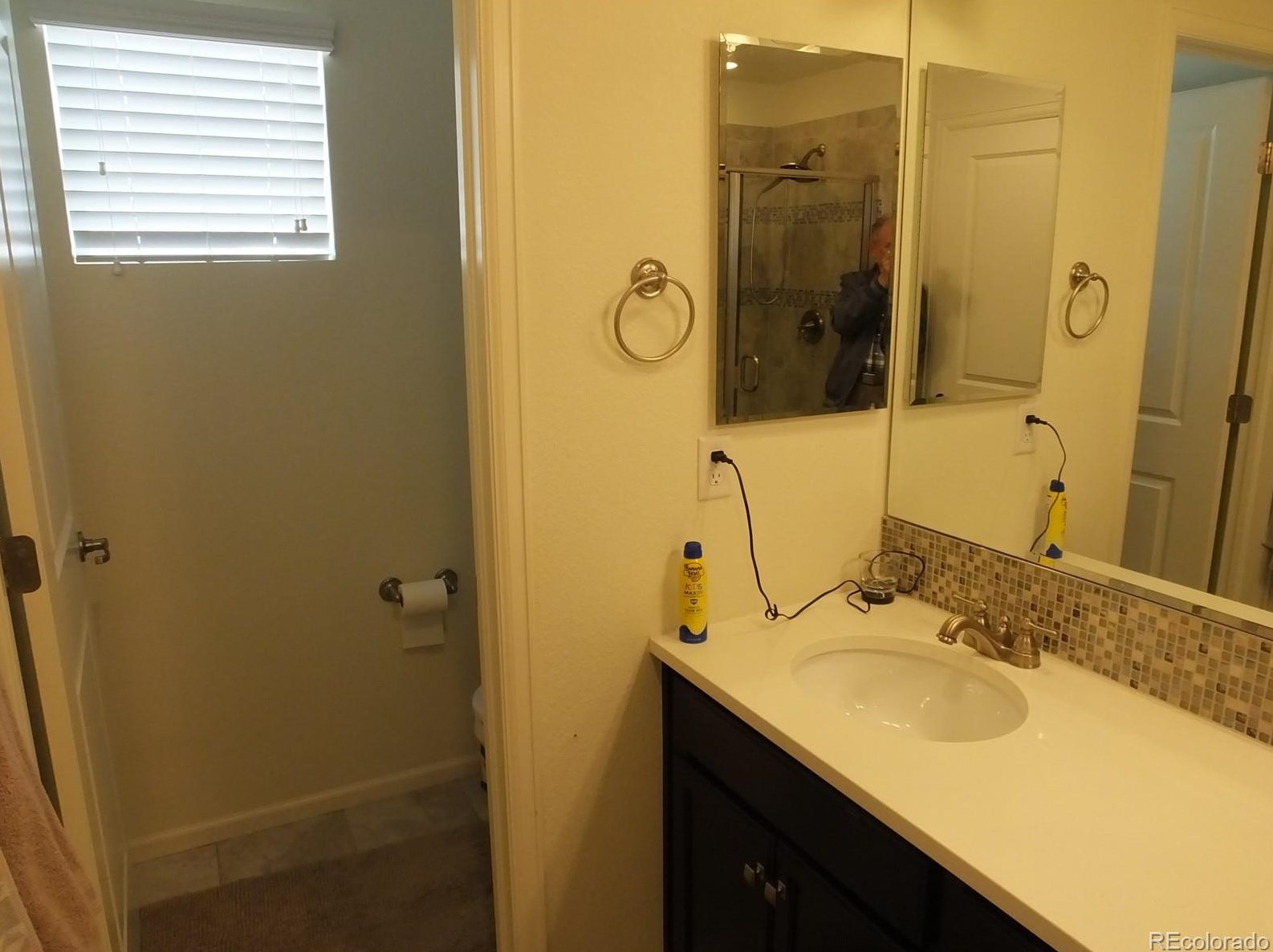 14772 Poundstone Dr, Aurora CO 80015-4230 exterior