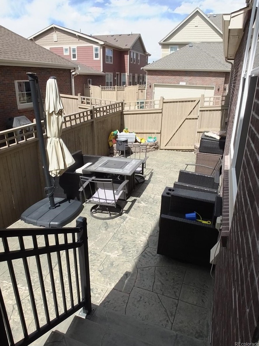 14772 Poundstone Dr, Aurora CO 80015-4230 exterior