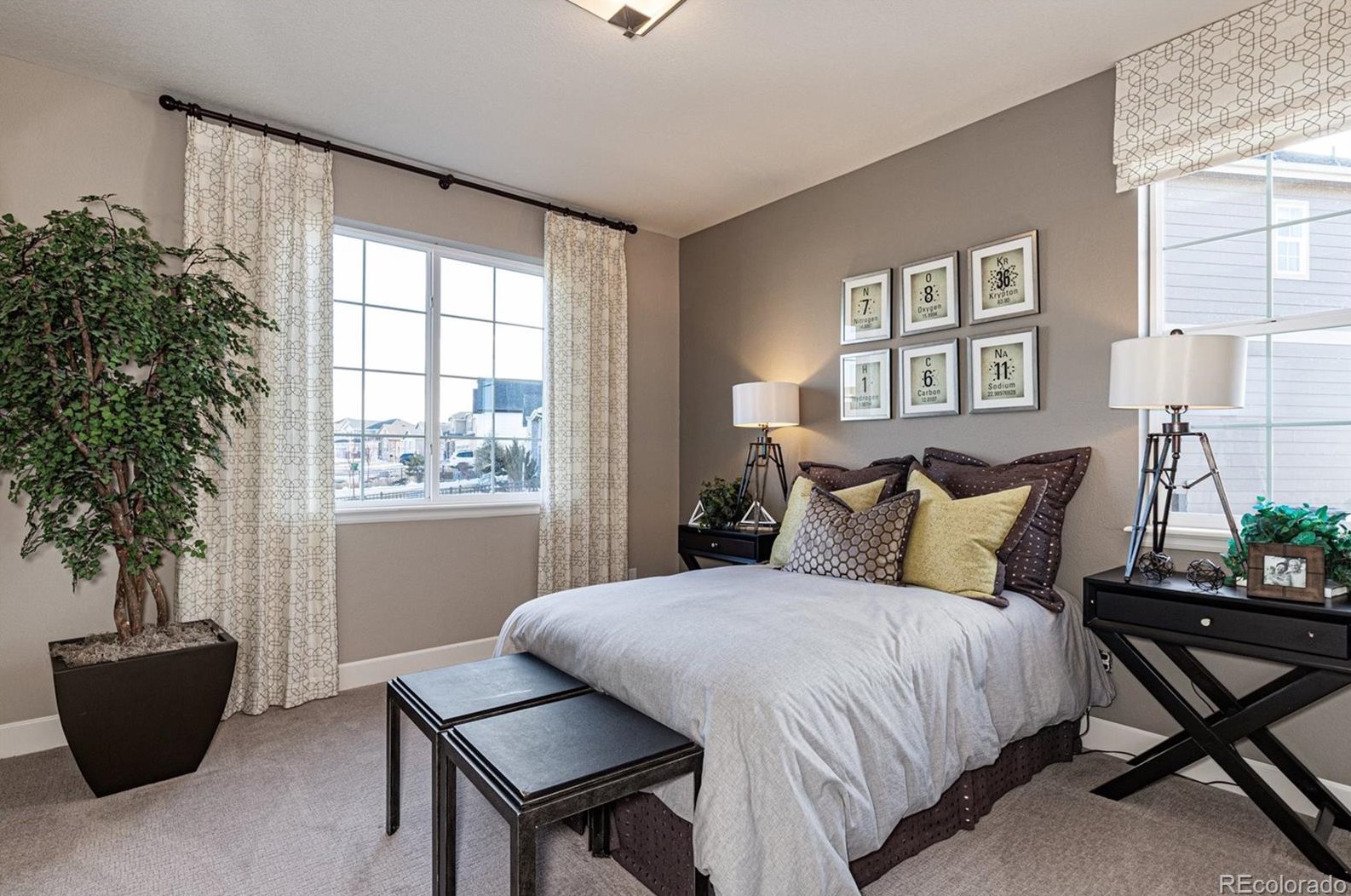 2633 Hillcroft Ln, Castle Rock CO 80104-3374 exterior