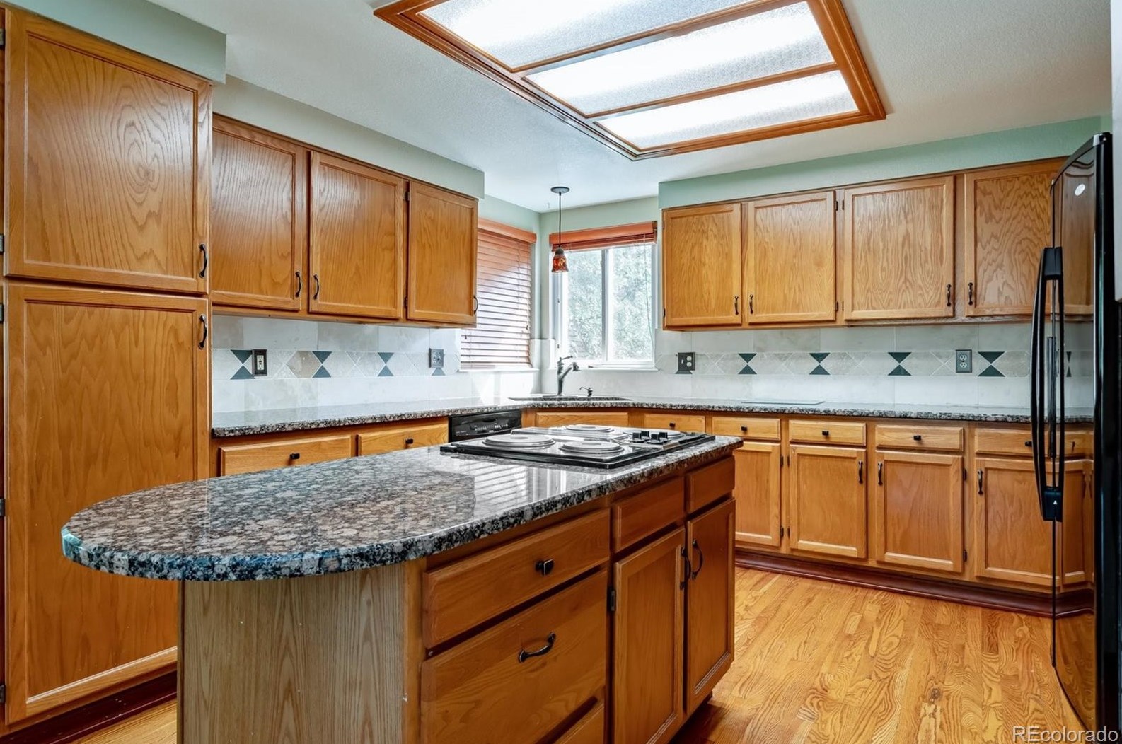 6898 Taft Ct, Arvada CO  80004-2575 exterior