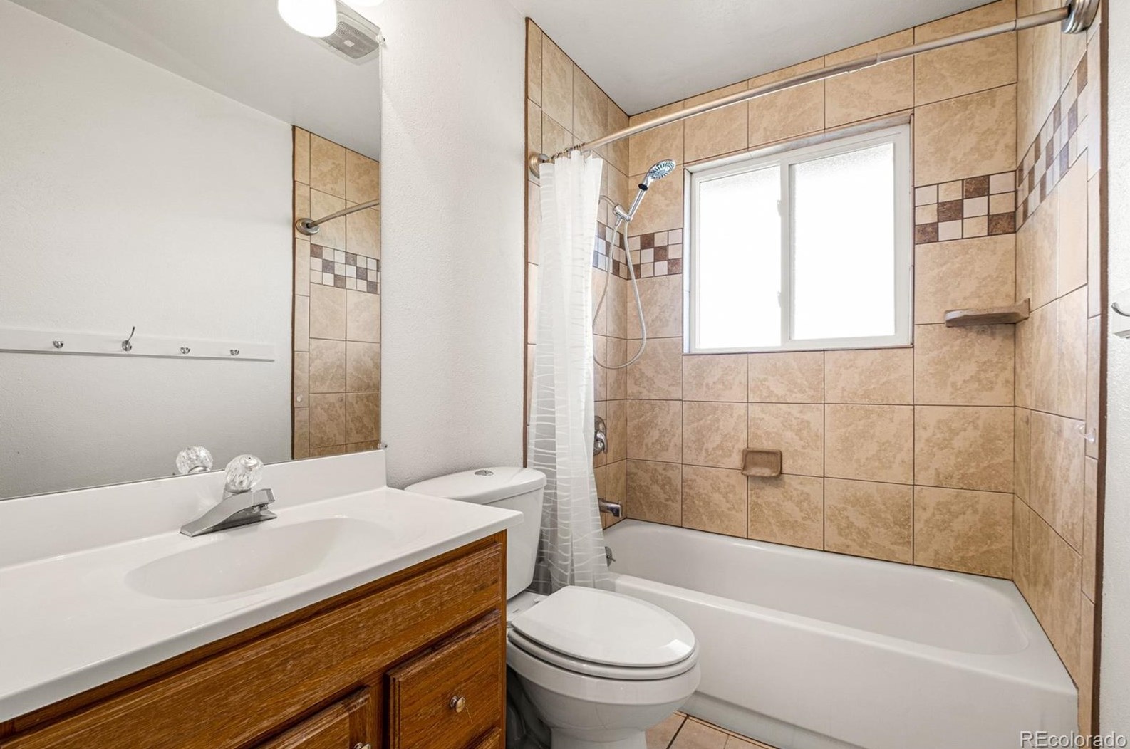 6517 84th Ave, Arvada CO  80003-1218 exterior