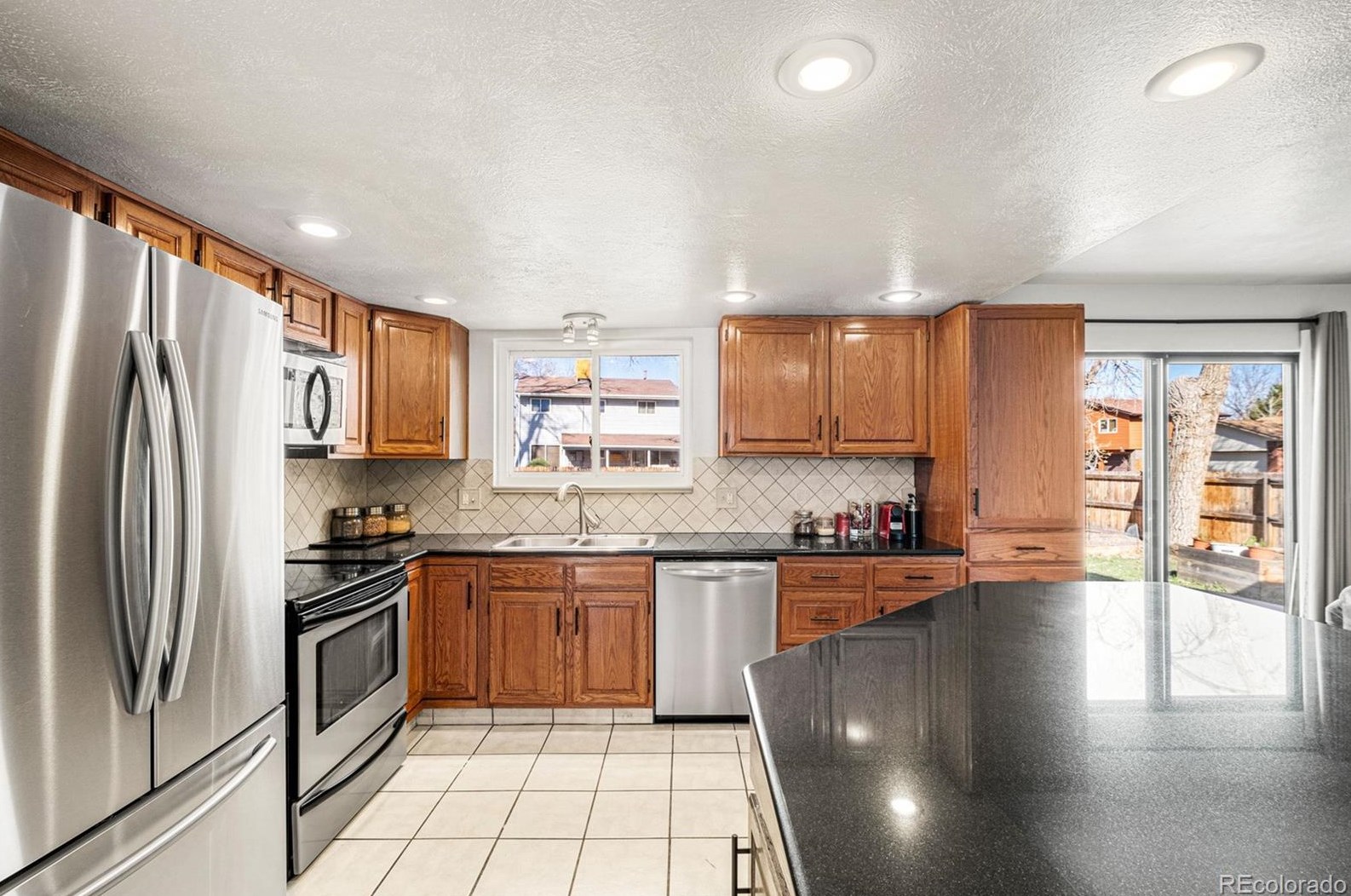 6517 84th Ave, Arvada CO  80003-1218 exterior