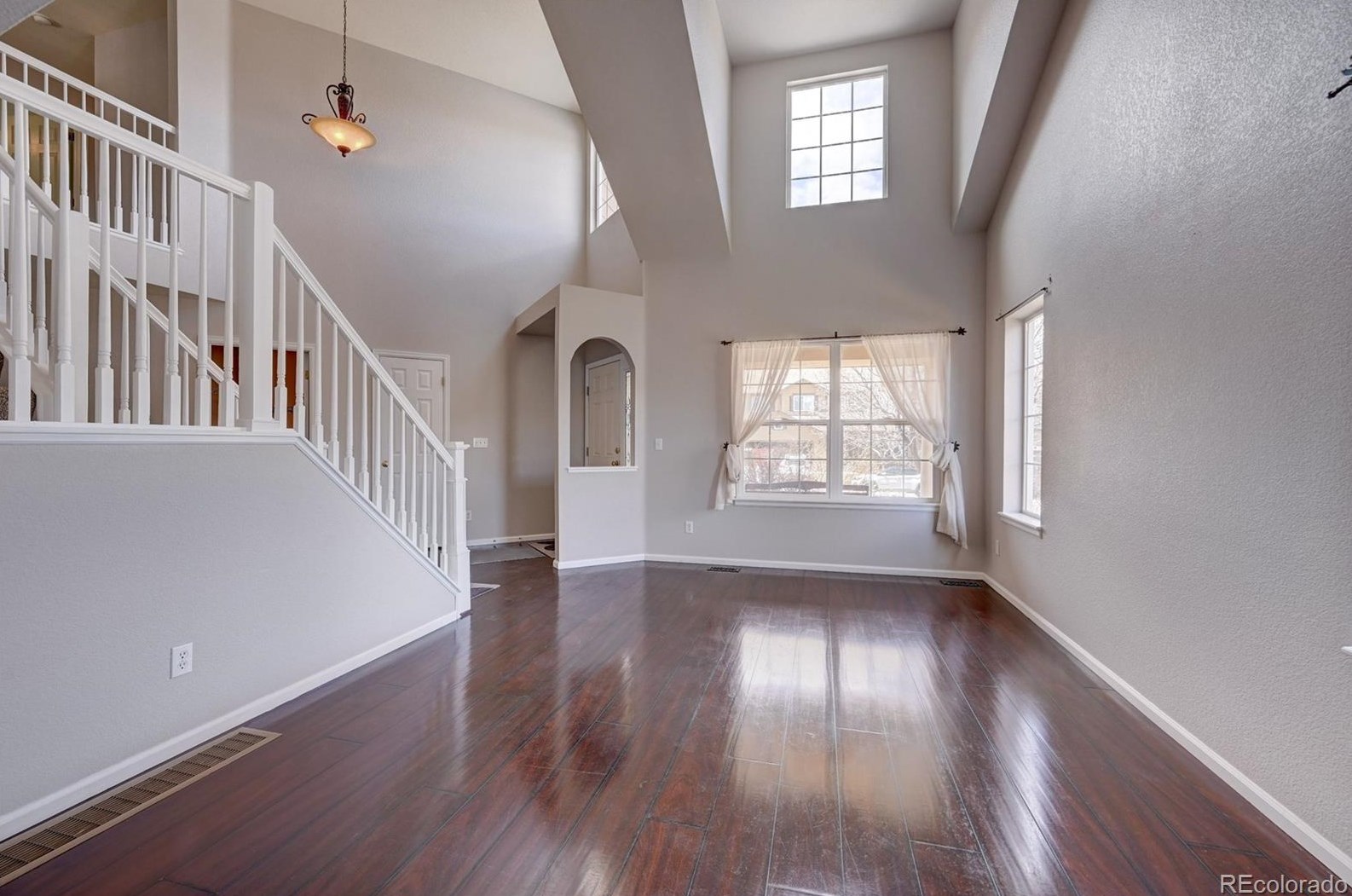 435 Rose Finch Cir, Littleton CO  80129-5667 exterior