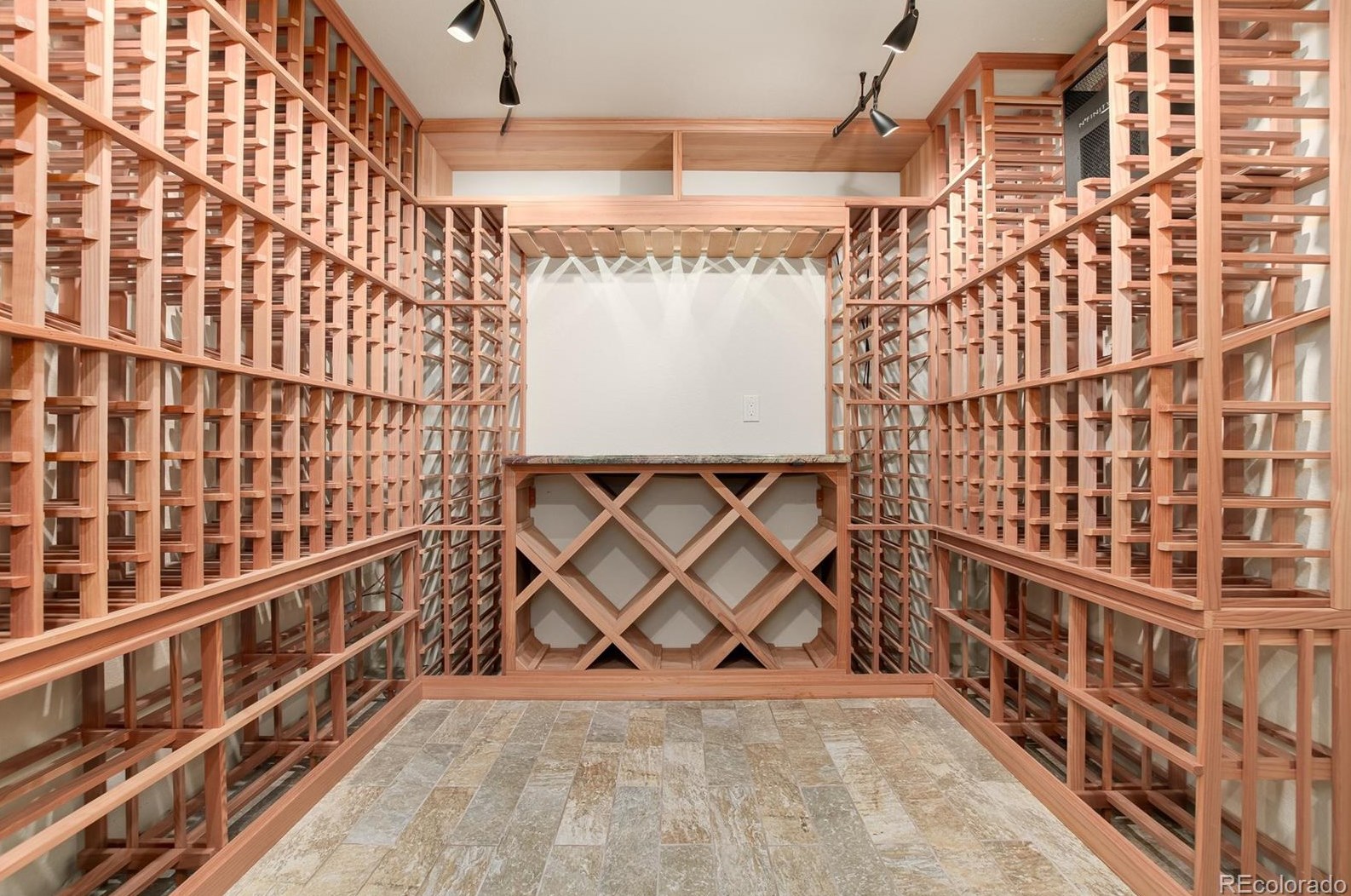 10039 Blackbird Cir, Littleton CO  80130-3871 exterior