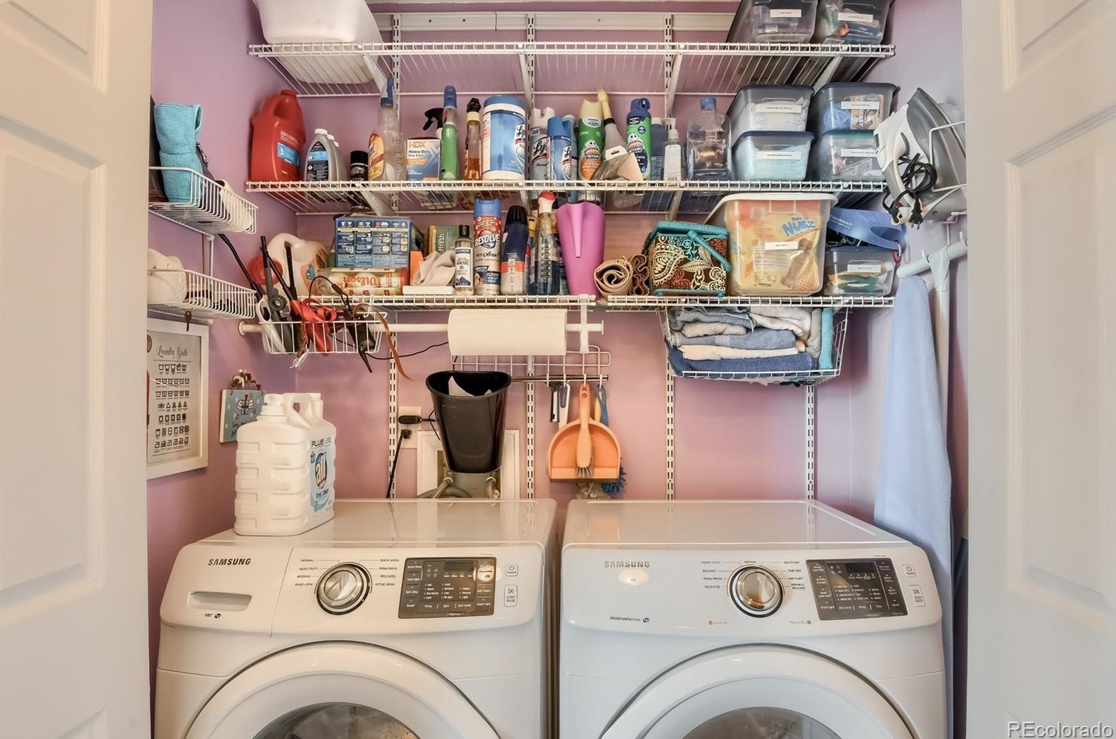 9213 Woodland Dr, Littleton CO 80126-2280 exterior