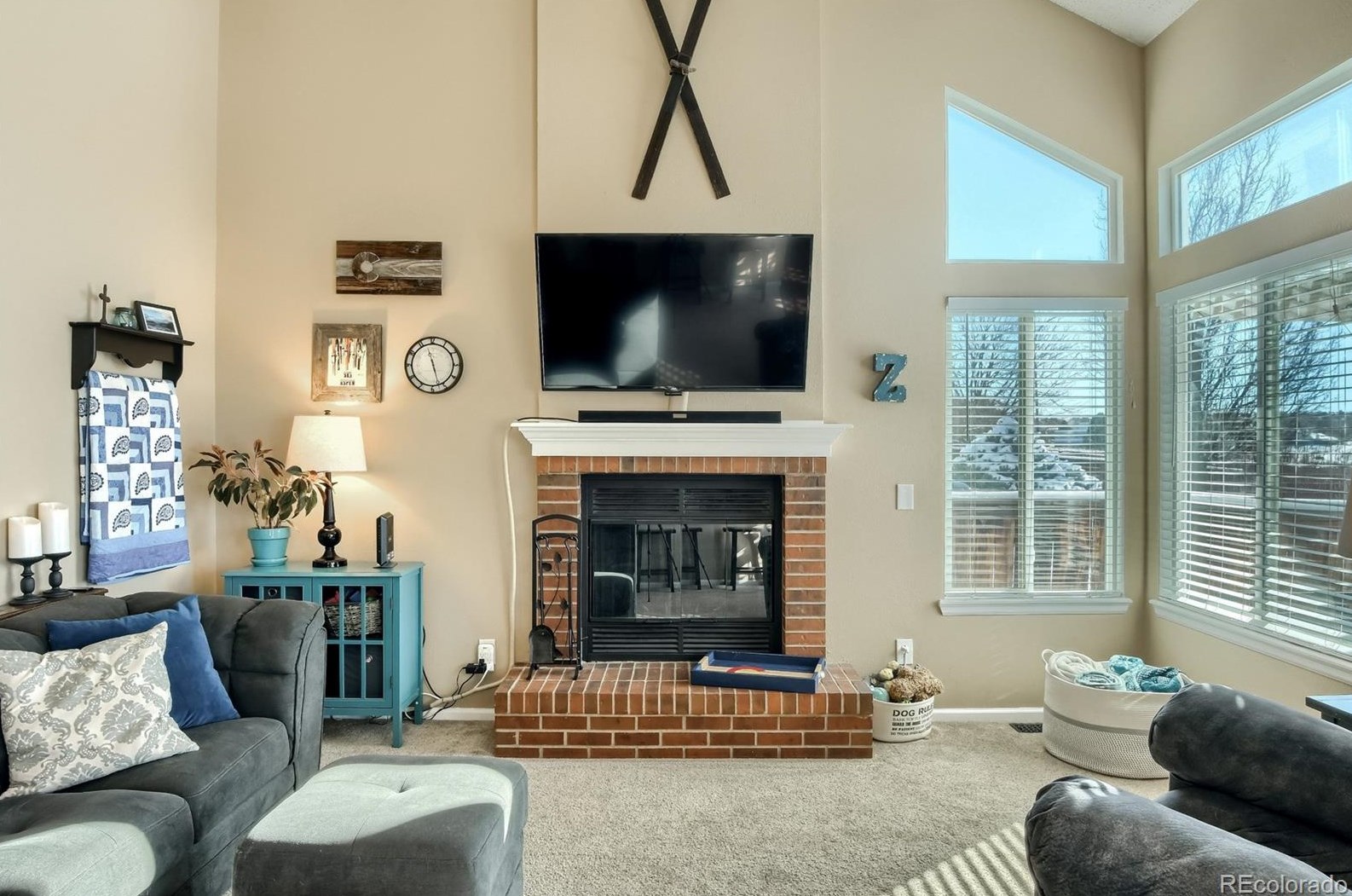 9213 Woodland Dr, Littleton CO 80126-2280 exterior