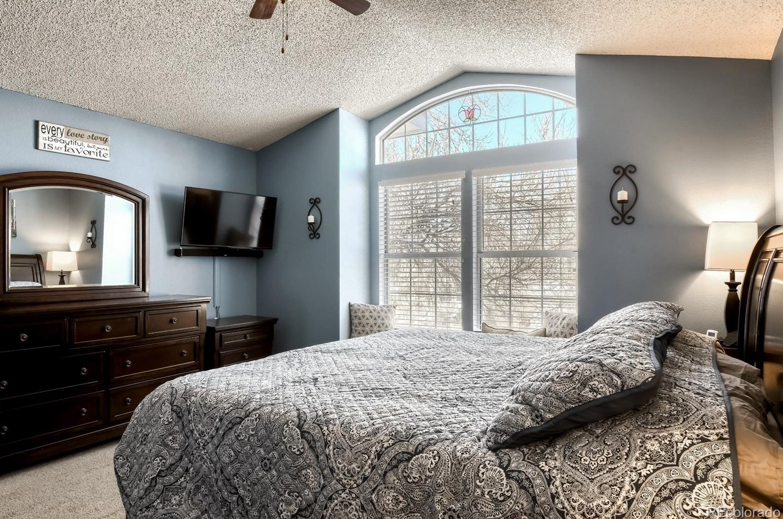 9213 Woodland Dr, Littleton CO 80126-2280 exterior