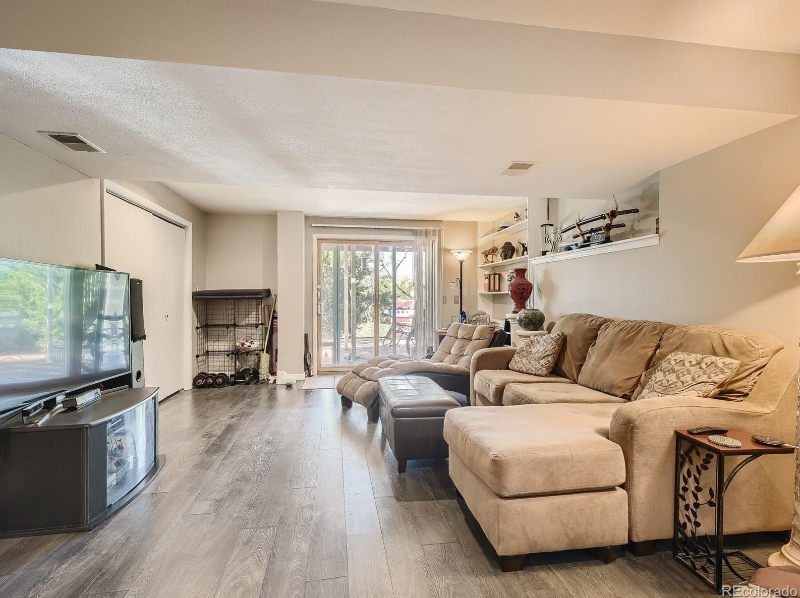 7851 Windermere Cir, Littleton CO 80120-4467 exterior