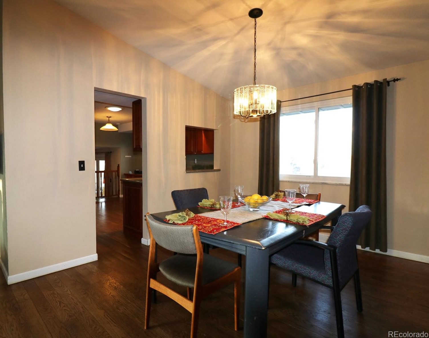 6222 Ash Cir, Littleton CO 80121-3129 exterior