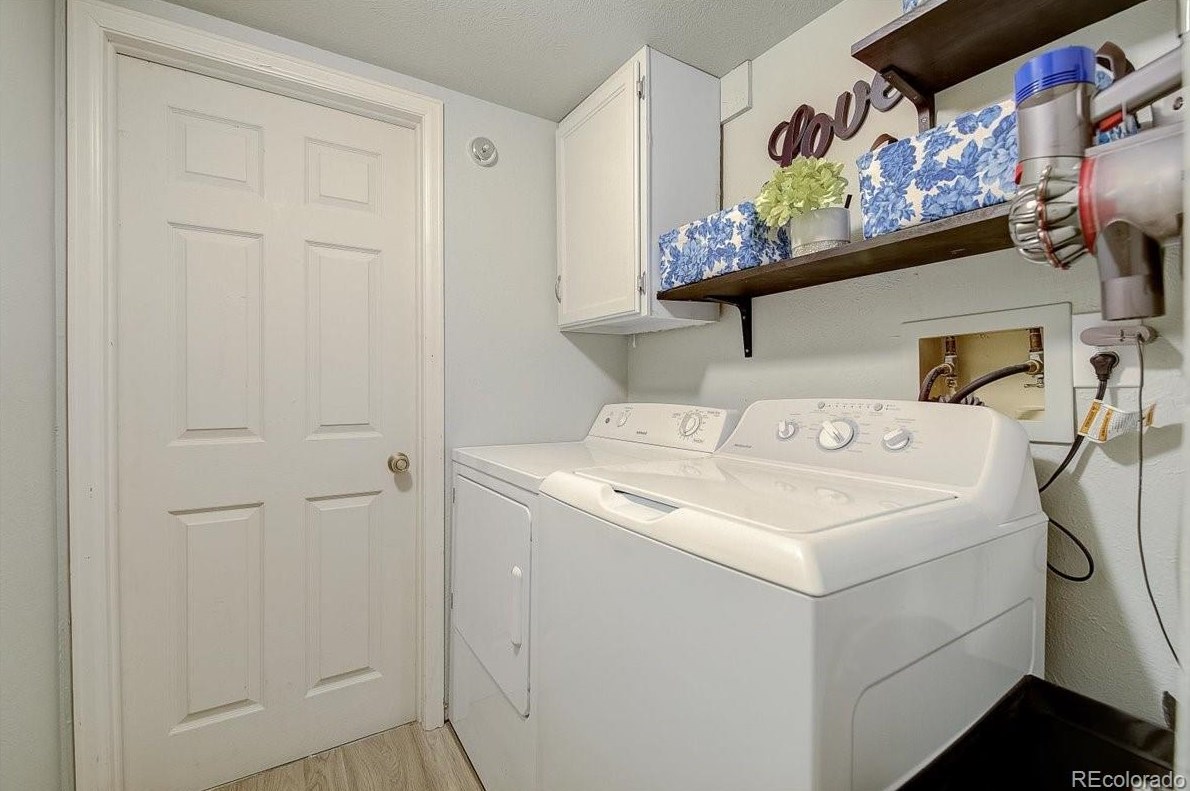 12042 Hornsilver Mtn, Littleton CO 80127-3200 exterior