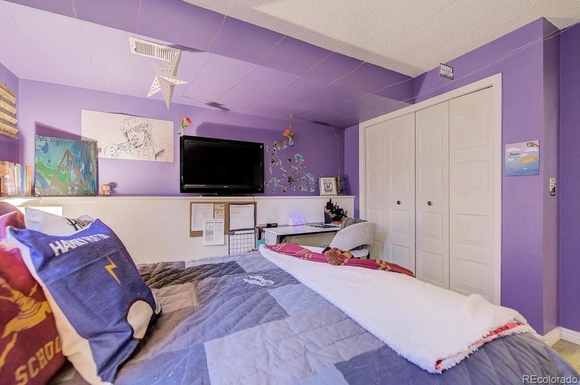 12042 Hornsilver Mtn, Littleton CO 80127-3200 exterior